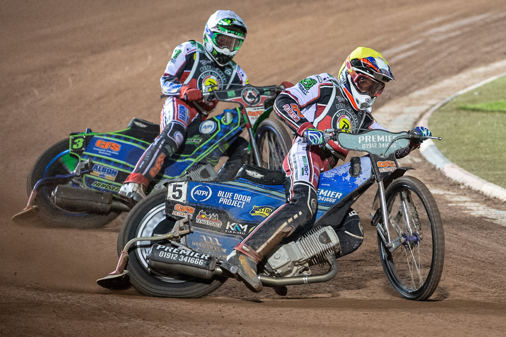 Photo: Ian CharlesSteve Worrall (Yellow) leads Dan Bewley (White) Peter Craven Memorial Trophy, National Speedway Stadium, Manchester Thursday  22  October  2020