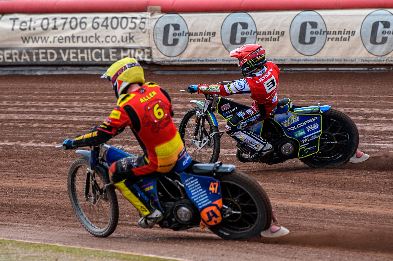 Jake Allen (Yellow) inside Jaimon Lidsey (Red) during the Sports Insure Premiership match between Belle Vue Aces and Leicester Lions at the National Speedway Stadium, Manchester on Monday 28th August 2023. (Photo: Ian Charles | MI News)