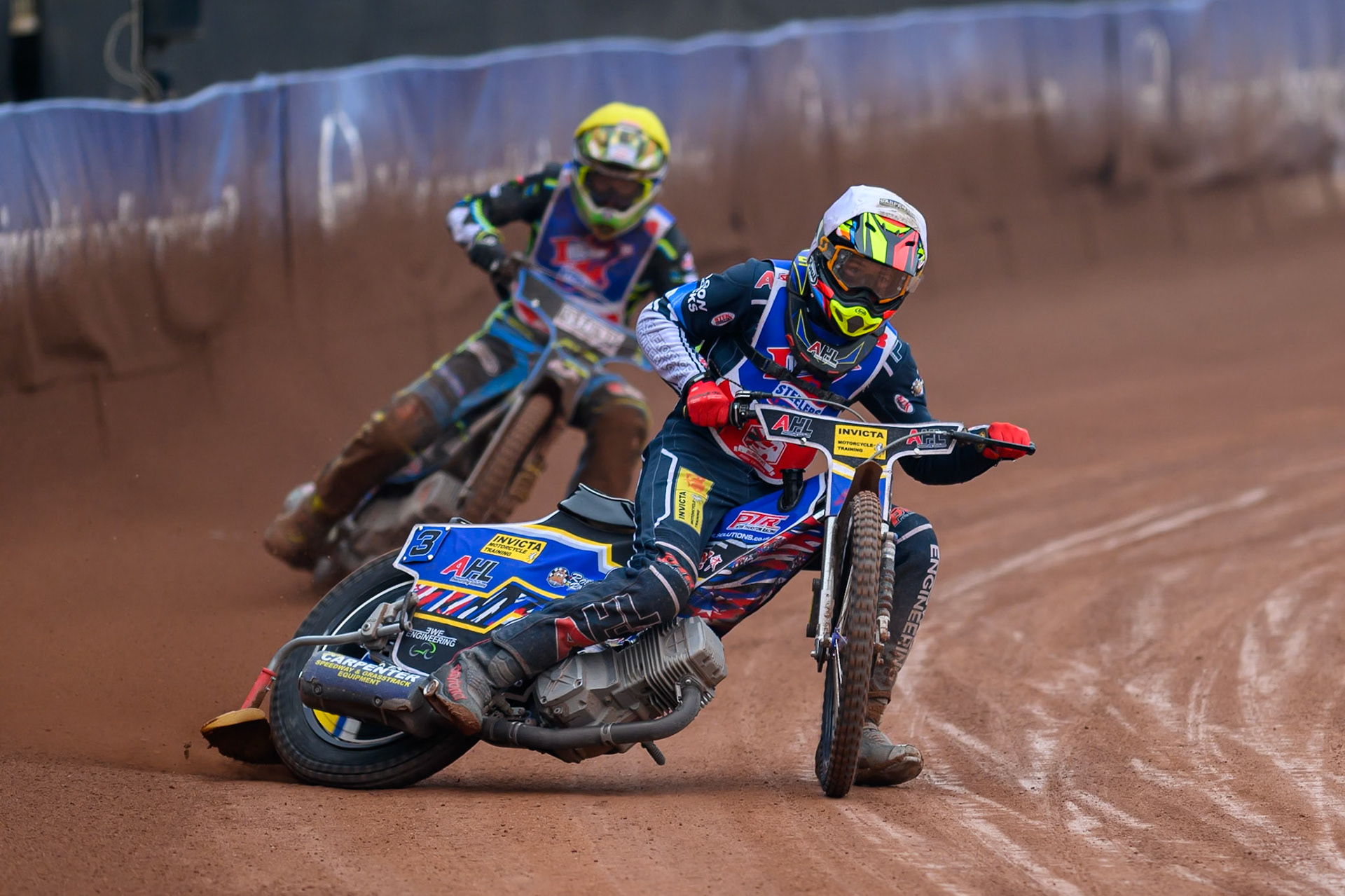Steelers' Jamie Etherington in White leading team mate Steelers' Guest Rider Senna Summers in Yellow during the WSRA National Development League match between Belle Vue Colts and Sheffield/Scunthorpe Steelers at the National Speedway Stadium, Manchester on Sunday 12th October 2025. (Photo: Ian Charles | MI News)