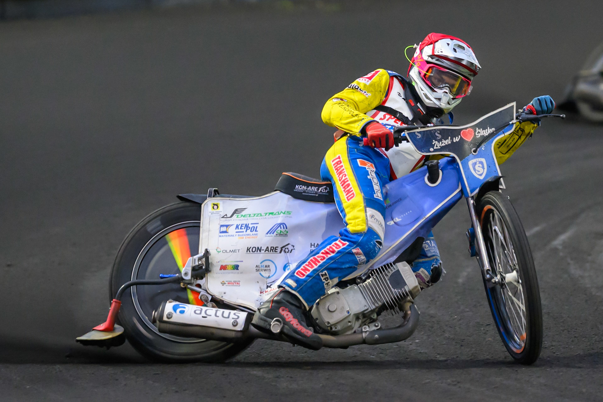 Leon Sziegiel of Poland in action during the Gouden KENNY Helm at Speedway Veenoord, Veenoord in the Netherlands on Saturday 19th September 2026. (Photo: Ian Charles | MI News)