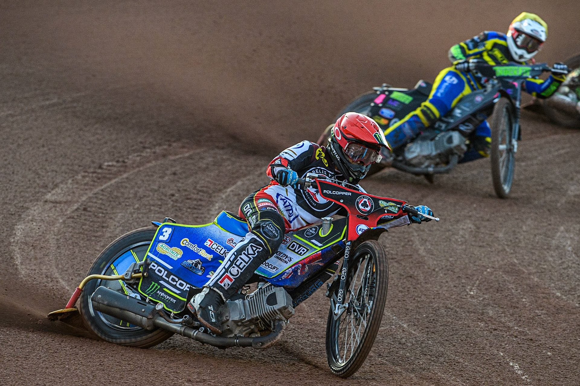 Jaimon Lidsey (Red) leads Josh Pickering (Yellow) during the Sports Insure Premiership match between Belle Vue Aces and Sheffield Tigers at the National Speedway Stadium, Manchester on Monday 7th August 2023. (Photo: Ian Charles | MI News)