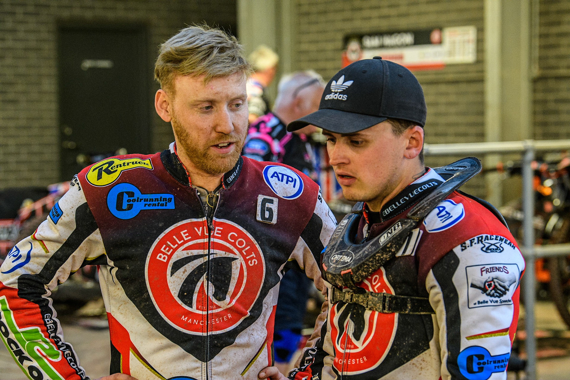 Paul Bowen (left) chats with Jack Smith during the National Development League match between Belle Vue Colts and Mildenhall Fens Tigers at the National Speedway Stadium, Manchester on Friday 26th May 2023. (Photo: Ian Charles | MI News)