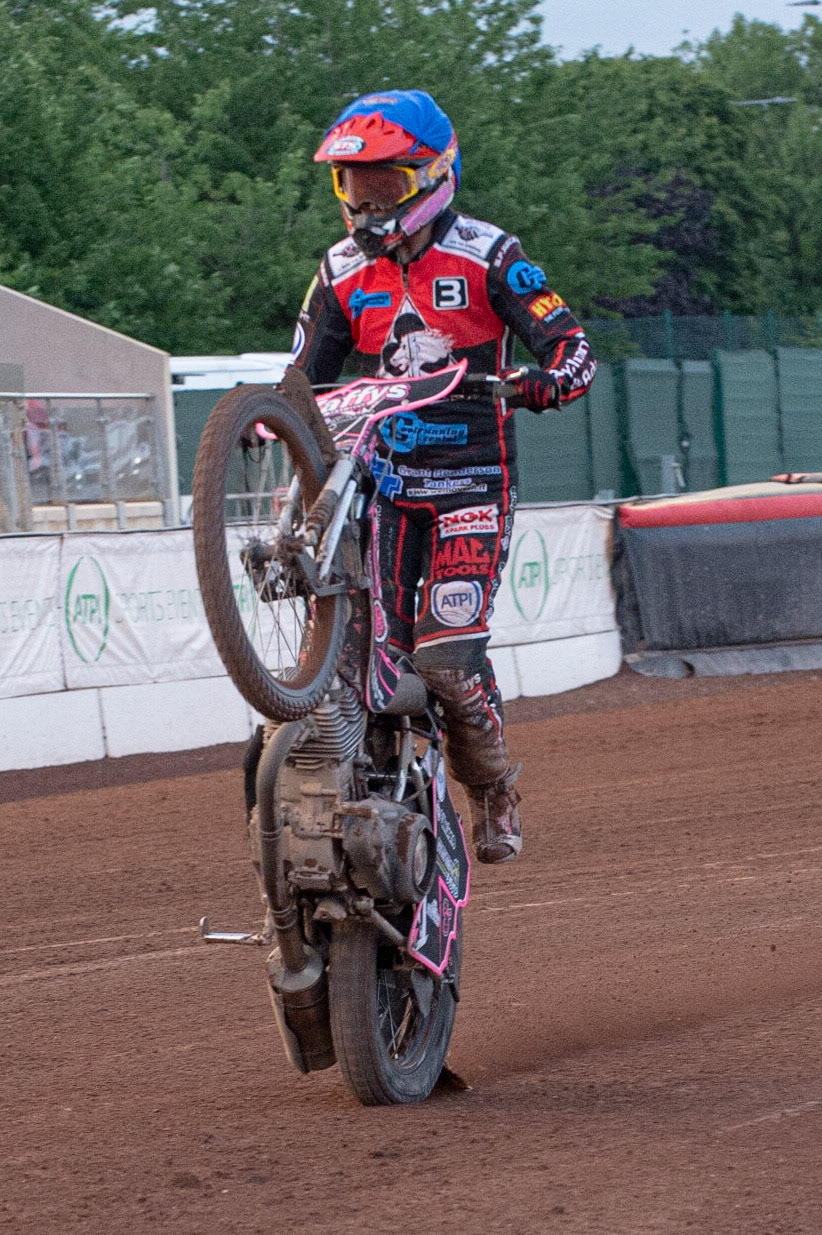 Photo: Ian Charles

Leon Flint pulls a wheelie 

Belle Vue Colts v Isle Of Wight Warriors, SGB National League KO Cup Quarter Final 1st Leg, Belle Vue National Speedway Stadium, Manchester, Monday 22  July  2019