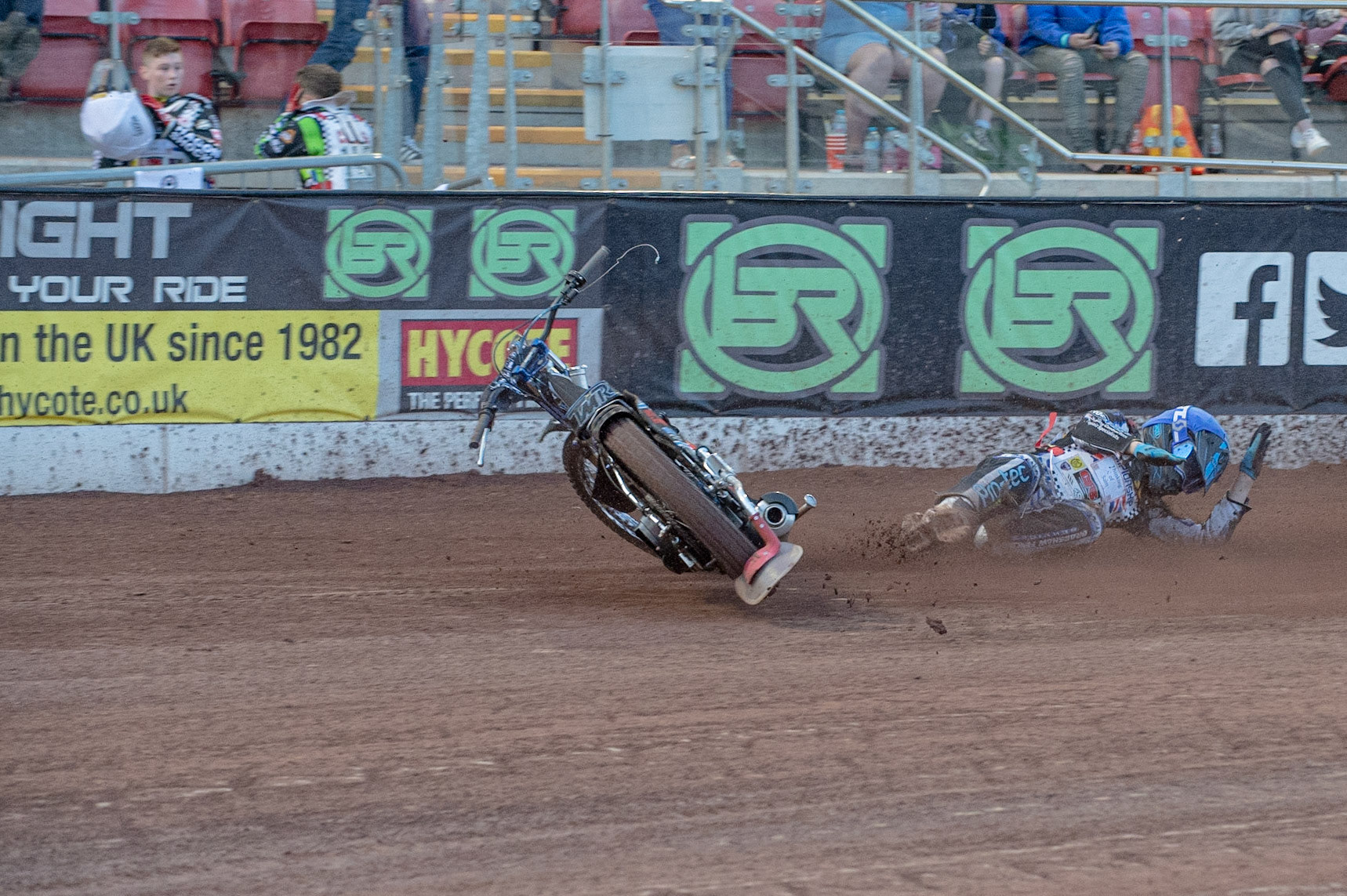 Photo: Ian Charles

Harry McGurk crashes 

Summer Speed Saturday & British Youth Speedway Championship Round 5, National Speedway Stadium, Manchester, Saturday 22 June 2019