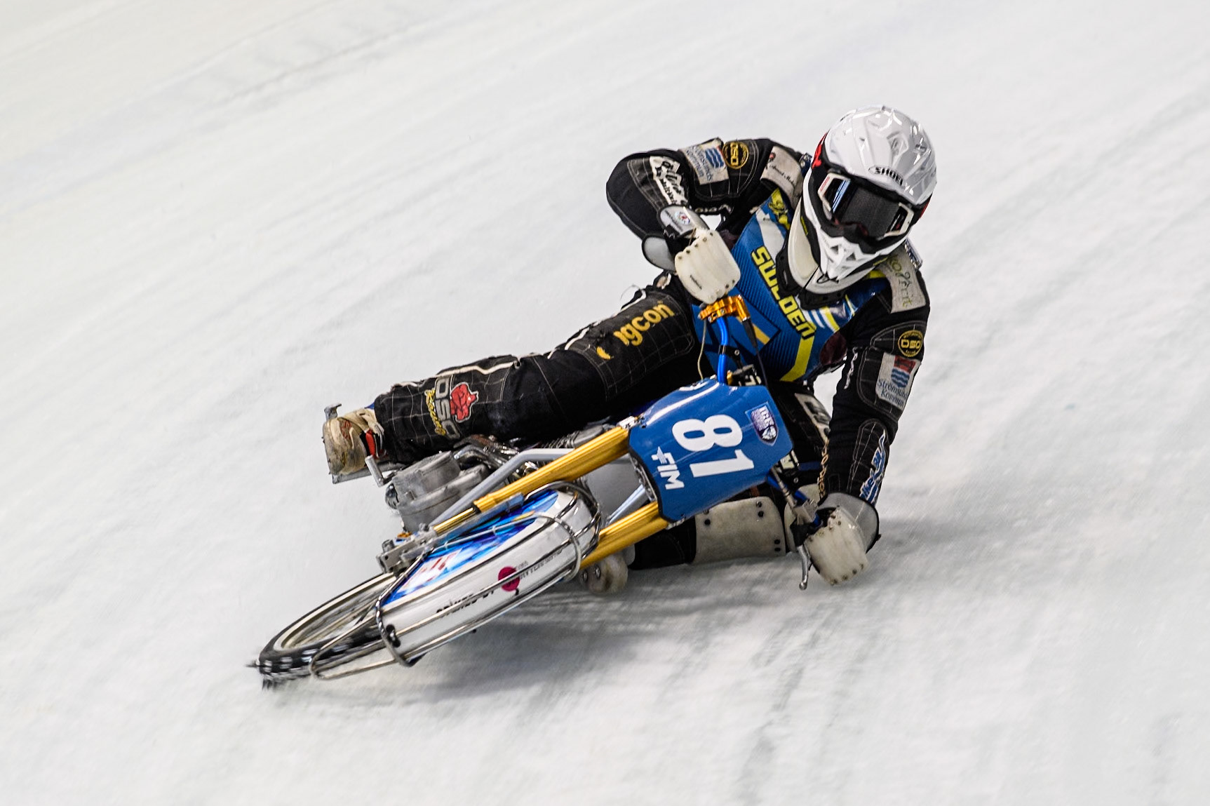 Jimmy Olsén (81) of Sweden in action  during practice for  the Ice Speedway Gladiators World Championship Finals 1 &amp; 2 at Max-Aicher-Arena, Inzell on Friday 14th March 2025. (Photo: Ian Charles | MI News)
