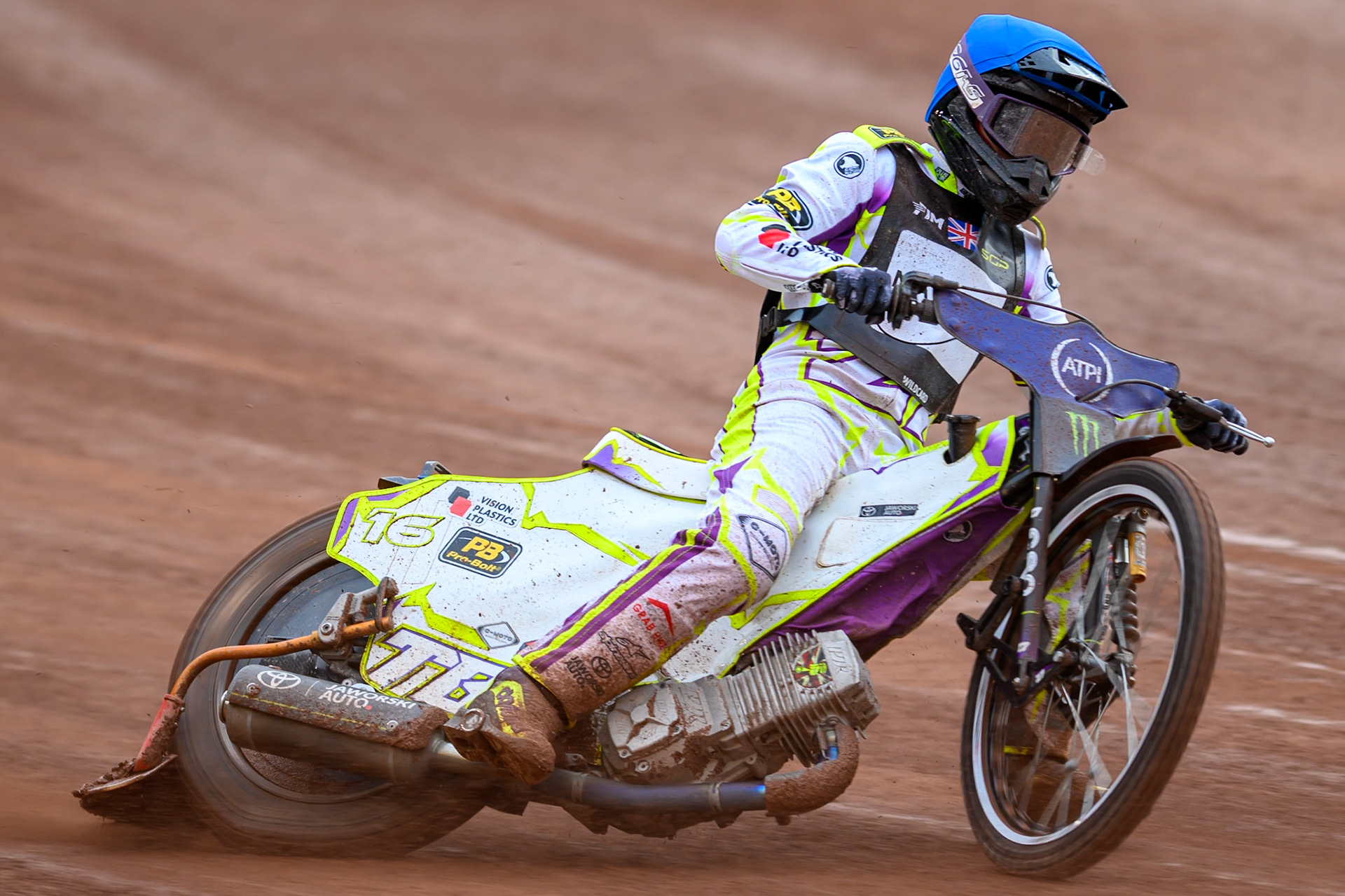 Wild Card Tom Brennan (16) of Great Britain in action during the ATPI  FIM Speedway GP of Manchester at the National Speedway Stadium, Manchester on Saturday 6th June 2026. (Photo: Ian Charles | MI News)