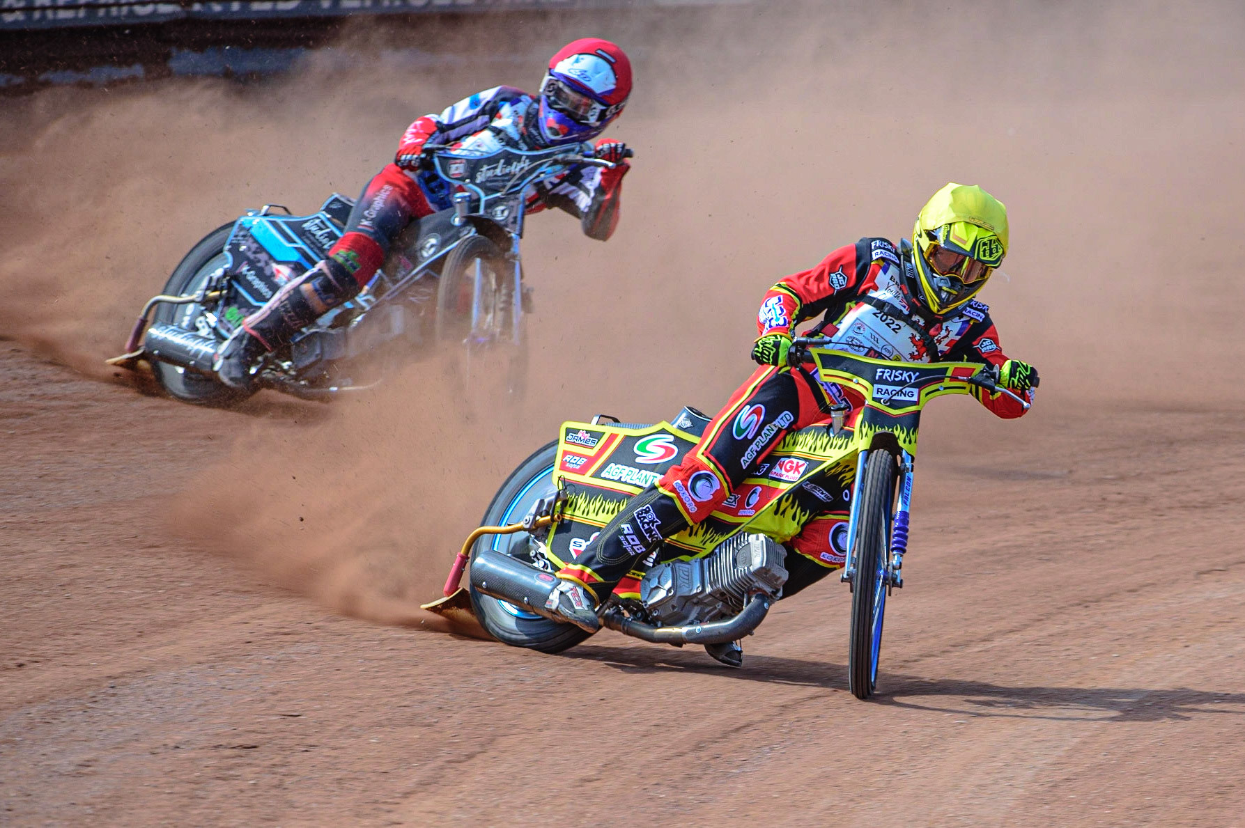 MANCHESTER, UK. JUN 3RD Max James (54) (Yellow) leads Freddy Hodder (44)  (Red) during the British Youth Speedway Championship (Round 4)  at the National Speedway Stadium, Manchester on Friday 3rd June 2022. (Credit: Ian Charles | MI News)