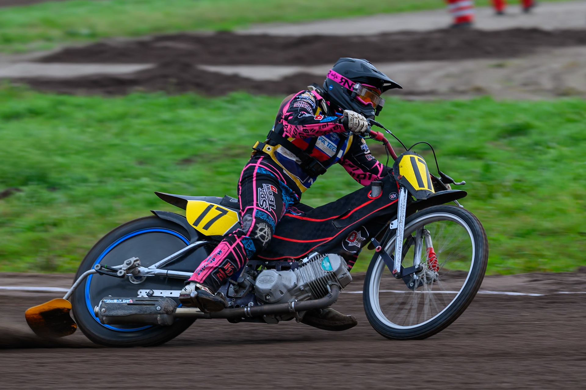 Reserve Rider Nynke Sijbesma (17) of The Netherlands practices during the FIM Long Track World Championship Final 4, at the Speed Centre Roden, Netherlands on Sunday 21st September 2025. (Photo: Ian Charles | MI News)