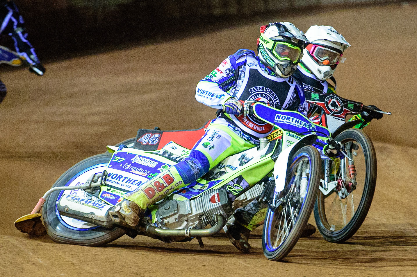 MANCHESTER, UK. OCT 23RD  Chris Harris (Red) leads Max Fricke (White) during the Peter Craven Memorial Trophy event at the National Speedway Stadium, Manchester on Saturday 23rd October 2021. (Credit: Ian Charles | MI News)