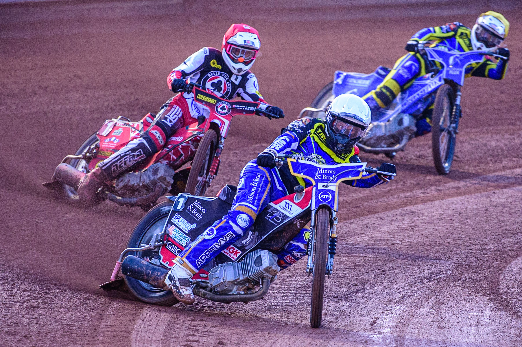 Nikolai Klindt  (White) leads Max Fricke  (Red) and Lewis Kerr  (Yellow) during the SGB Premiership match between Belle Vue Aces and Sheffield Tigers at the National Speedway Stadium, Manchester on Monday 5th September 2022. (Credit: Ian Charles | MI News)