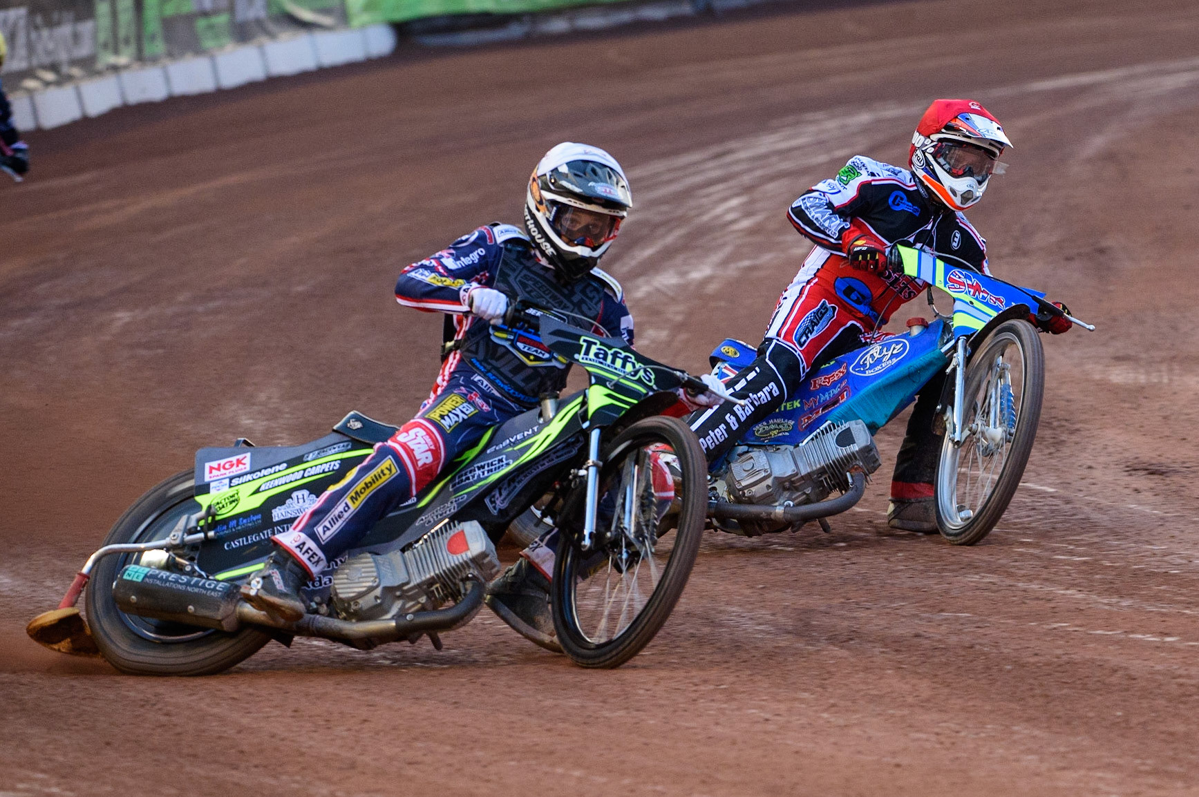 MANCHESTER, UK. MAY 28TH  Leon Flint  (White) passes Benji Compton  (Red) during the SGB National Development League match between Belle Vue Colts and Berwick Bullets at the National Speedway Stadium, Manchester on Friday 28th May 2021. (Credit: Ian Charles | MI News)