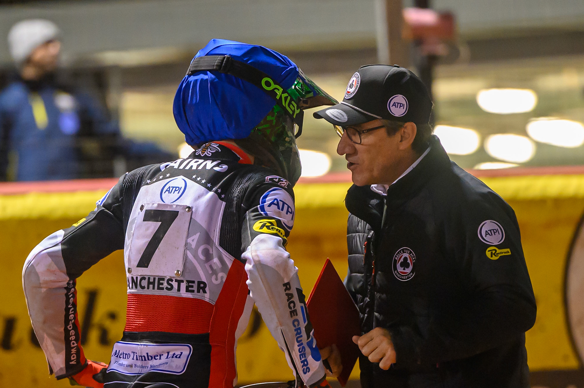Will Cairns of Belle Vue Aces (Left)  gets some last minute advice from Mark Lemon, Team Manager of Belle Vue Aces during the Rowe Motor Oil Premiership Grand Final 2nd Leg between Belle Vue Aces and Sheffield Tigers at the National Speedway Stadium, Manchester on Friday 16th October 2026. (Photo: Ian Charles | MI News)