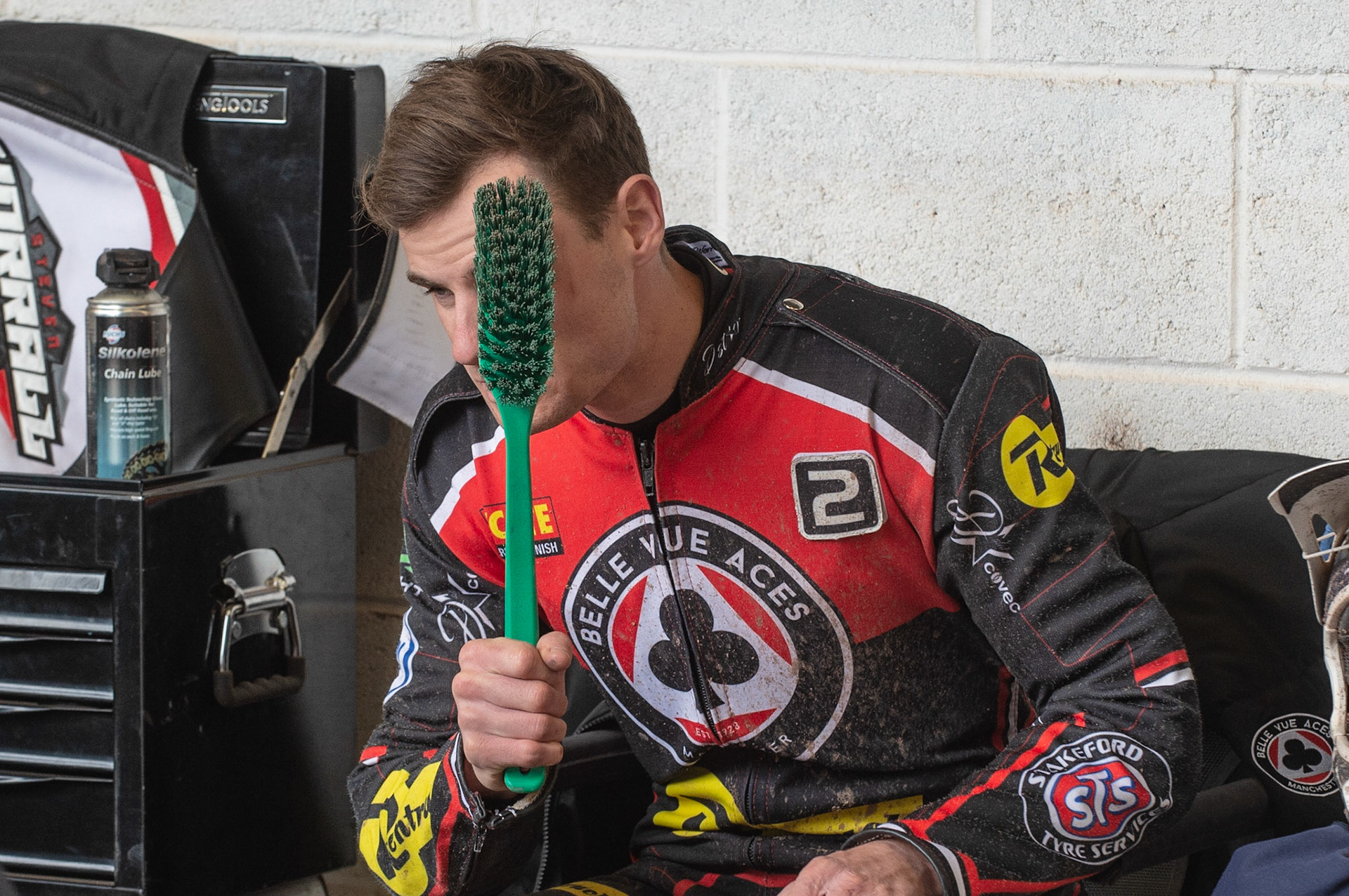 Photo by Ian Charles

Steve Worrall  fails to grasp the basics of Hide and Seek


Belle Vue Aces v Poole Pirates, British Speedway Premiership, Belle Vue National Speedway Stadium, Manchester, Monday 6  May  2019