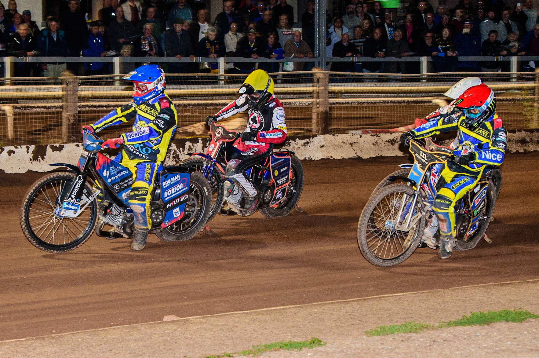 Tobiasz Musielak  (Blue) and Jack Holder  (Red) lead Brady Kurtz  (White) and Matej Zagar (Yellow) during the SGB Premiership match between Sheffield Tigers and Belle Vue Aces at Owlerton Stadium, Sheffield on Thursday 22nd September 2022. (Credit: Ian Charles | MI News)