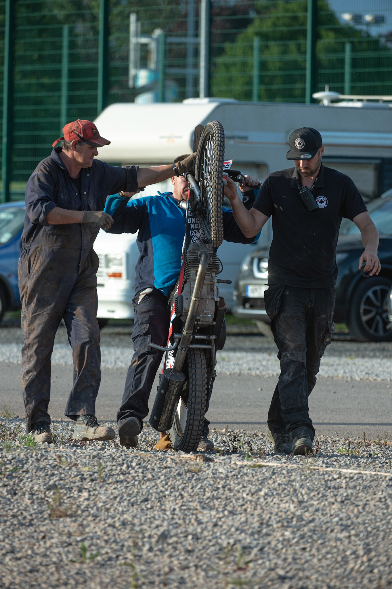 Photo: Ian Charles

Track staff remove Jacob Clayton’s bike from the East Car Park after the crash

Summer Speed Saturday & British Youth Speedway Championship Round 5, National Speedway Stadium, Manchester, Saturday 22 June 2019