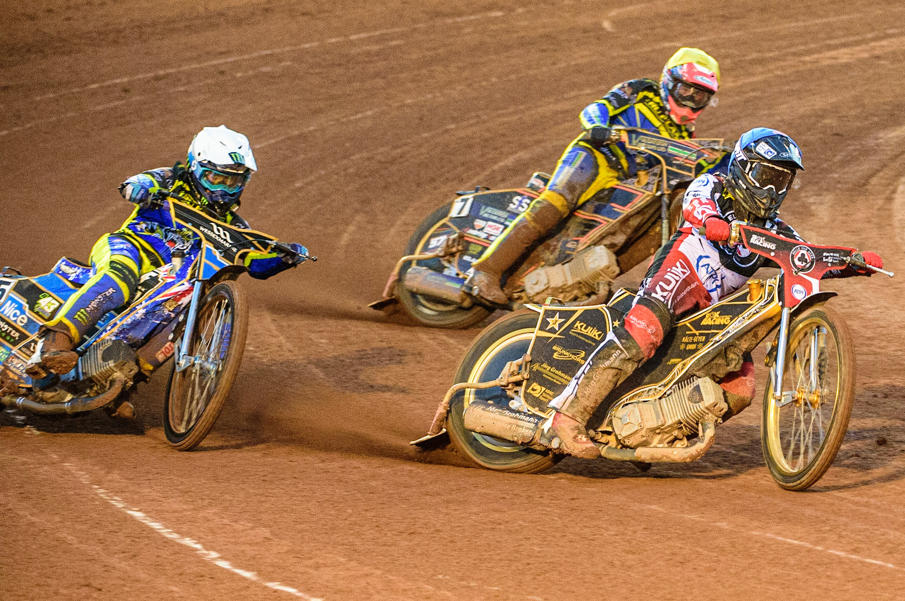 Norick Blodorn   (Blue) leads Jack Holder  (White) and Connor Mountain  (Yellow) during the SGB Premiership match between Belle Vue Aces and Sheffield Tigers at the National Speedway Stadium, Manchester on Monday 5th September 2022. (Credit: Ian Charles | MI News)