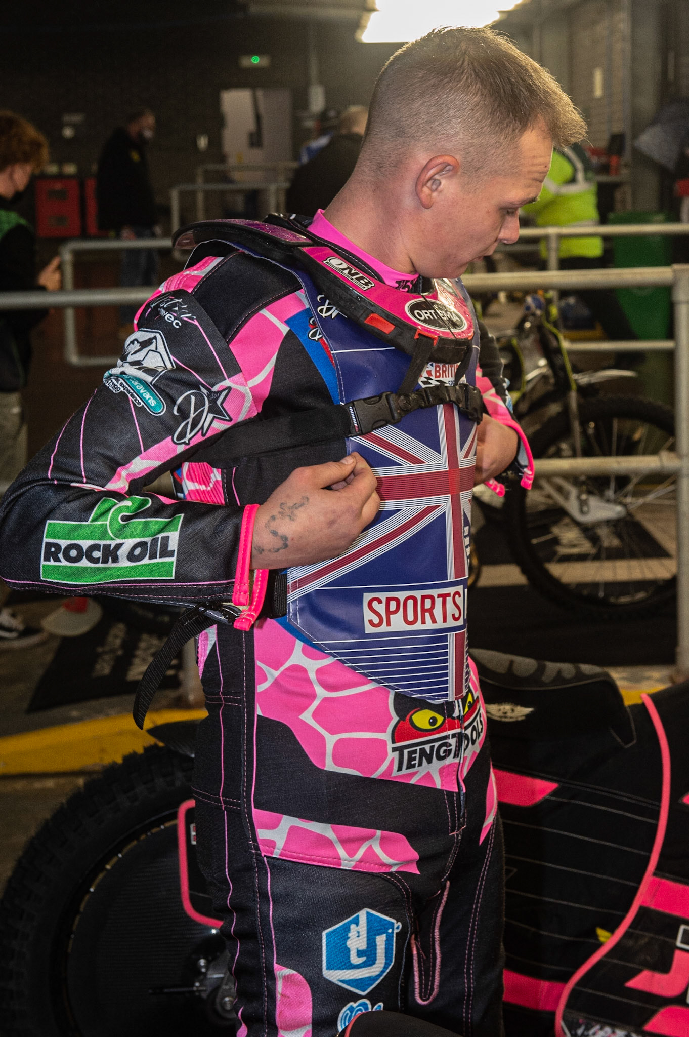Photo: Ian CharlesJosh Bates adjusts his neck braceSports Insure British Speedway Championship Final, National Speedway Stadium, Manchester Monday  28  September  2020