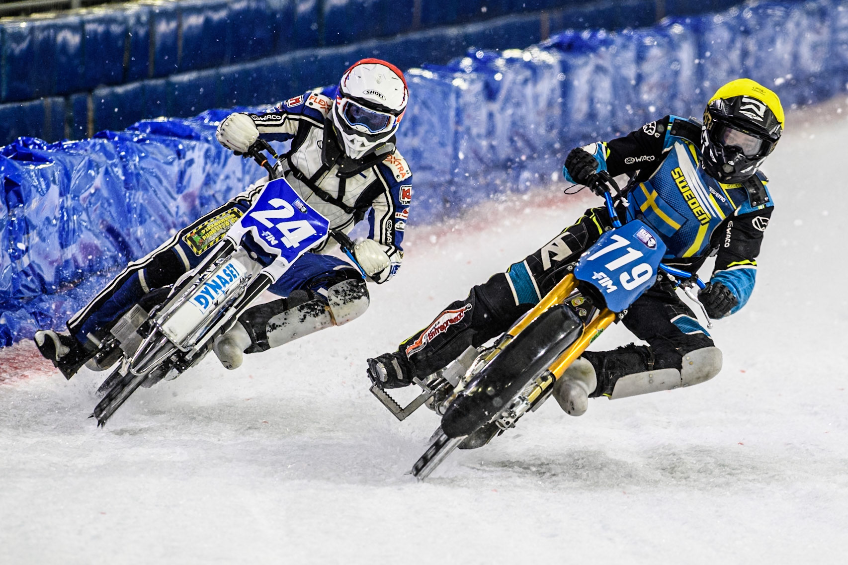 Filip Jäger (719) of Sweden in Yellow rides inside Max Koivula (24) of Finland in Red during the FIM Ice Speedway Gladiators World Championship, Final 4 at the Ice Stadium, Thialf, Heerenveen on Sunday 6th April 2025. (Photo: Ian Charles | MI News)