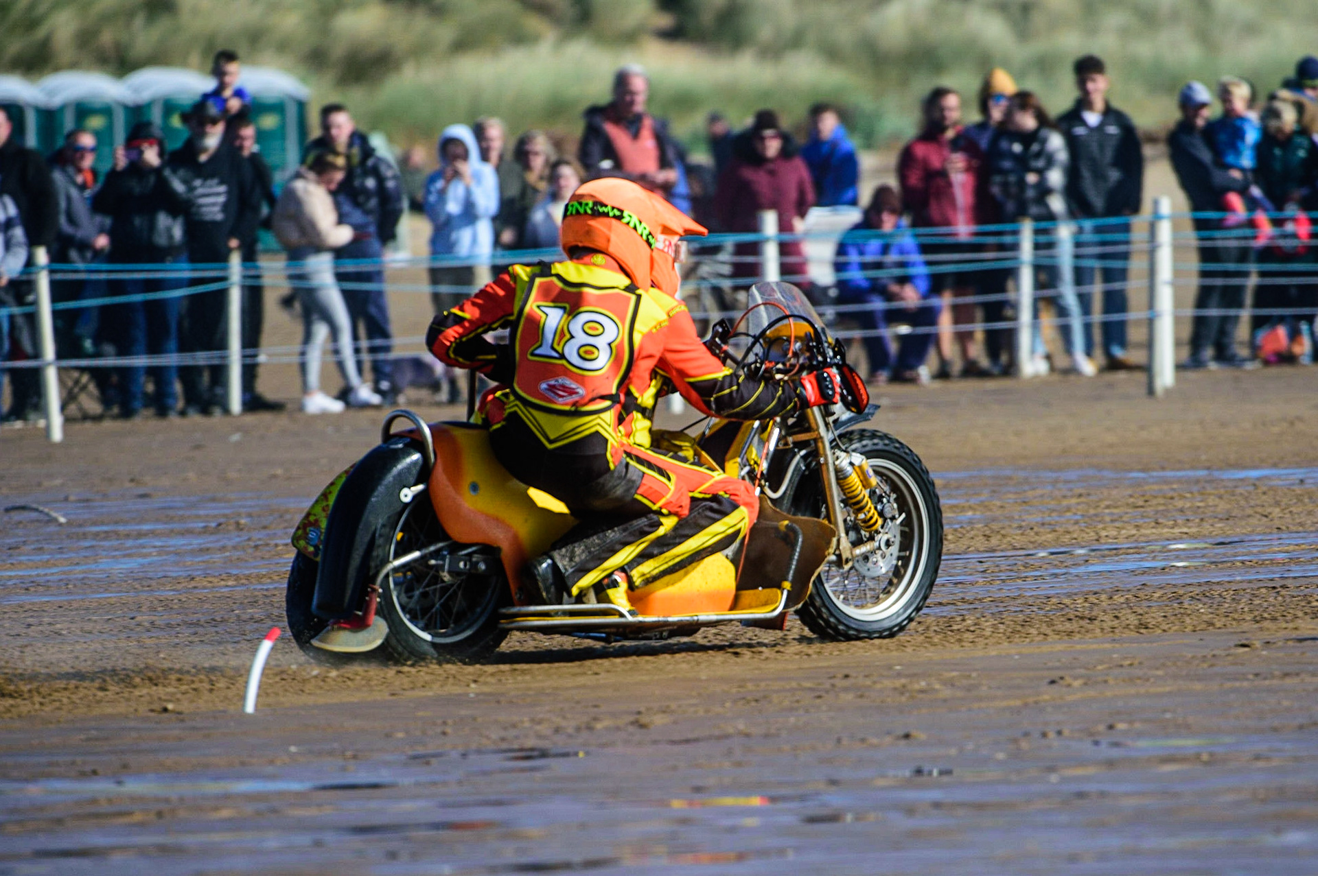 Mick Stace &amp; Ryan Barker (18) pull up with engine trouble during the Fylde ACU British Sand Racing Masters Championship on  Sunday 2nd October 2022. (Credit: Ian Charles | MI News)