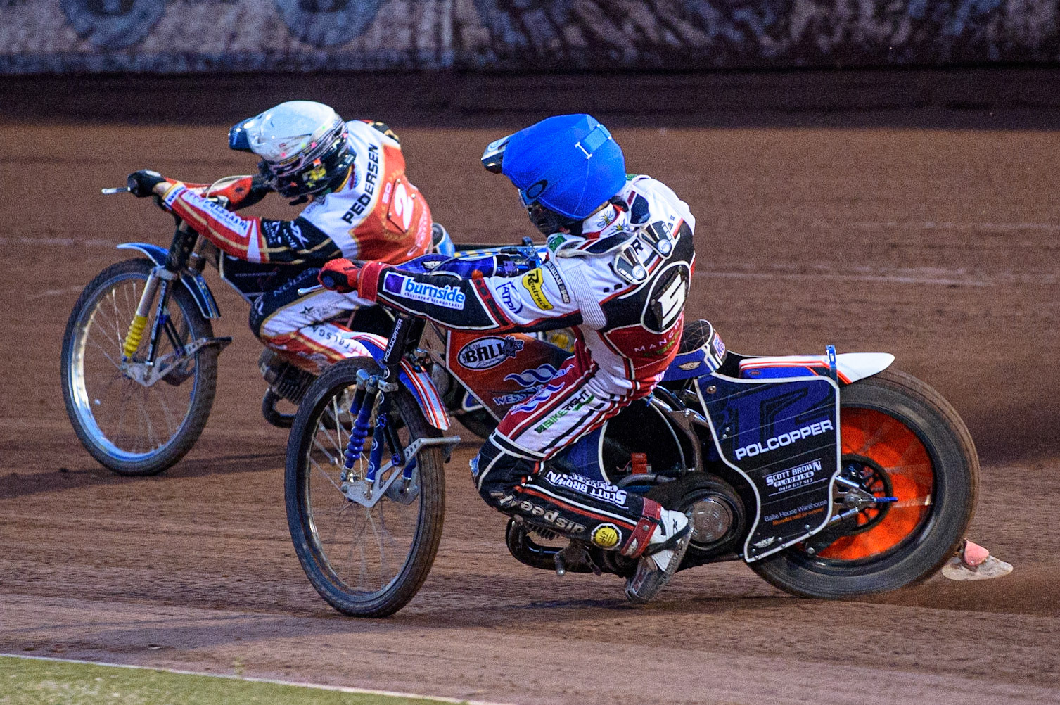 MANCHESTER, UK. AUG 9TH  Brady Kurtz  chases Bjarne Pedersen  (White) during the SGB Premiership match between Belle Vue Aces and Peterborough at the National Speedway Stadium, Manchester on Monday 9th August 2021. (Credit: Ian Charles | MI News)