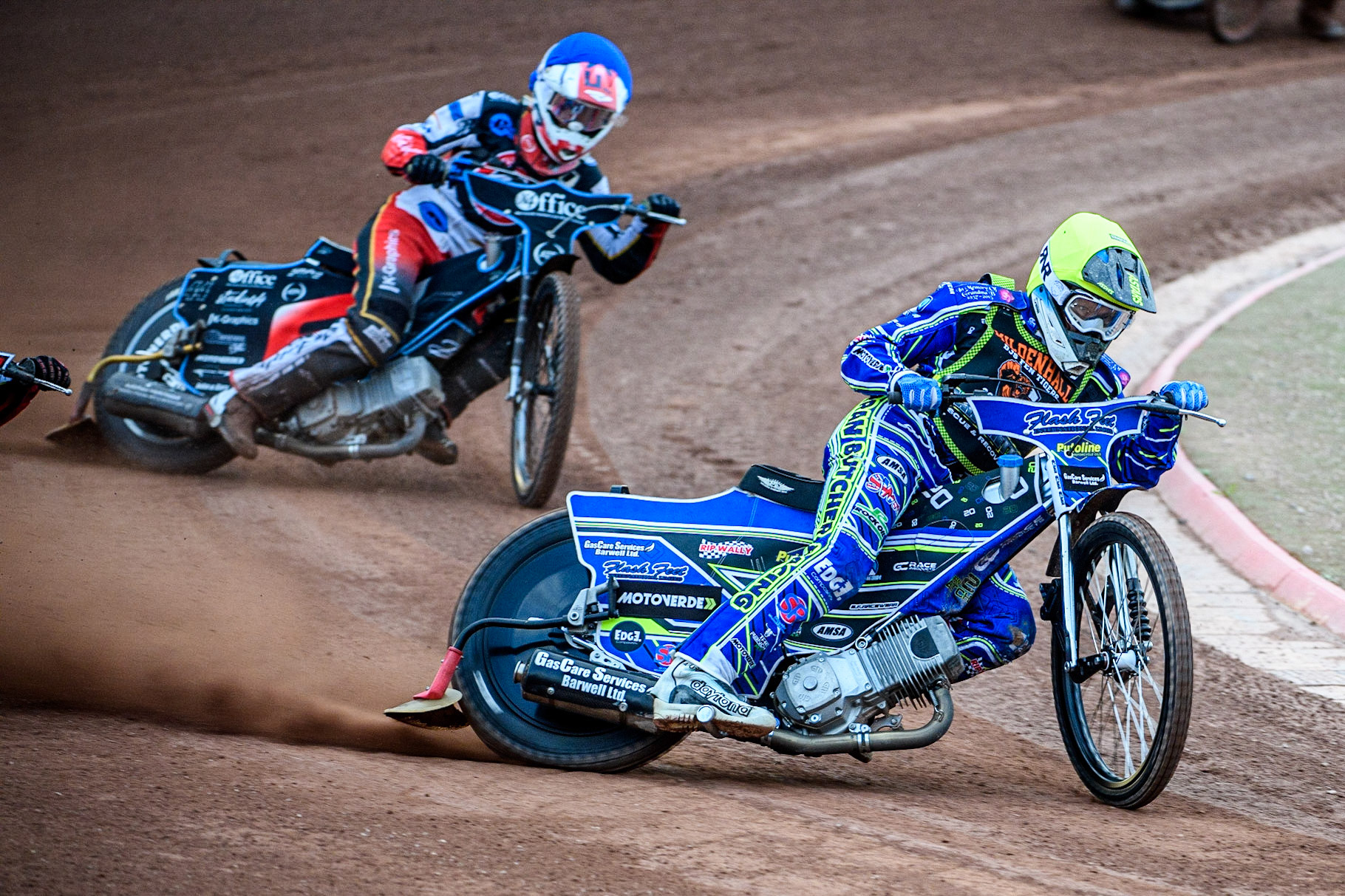 Arran Butcher (Yellow) leads Freddy Hodder (Blue) during the National Development League match between Belle Vue Colts and Mildenhall Fens Tigers at the National Speedway Stadium, Manchester on Friday 26th May 2023. (Photo: Ian Charles | MI News)