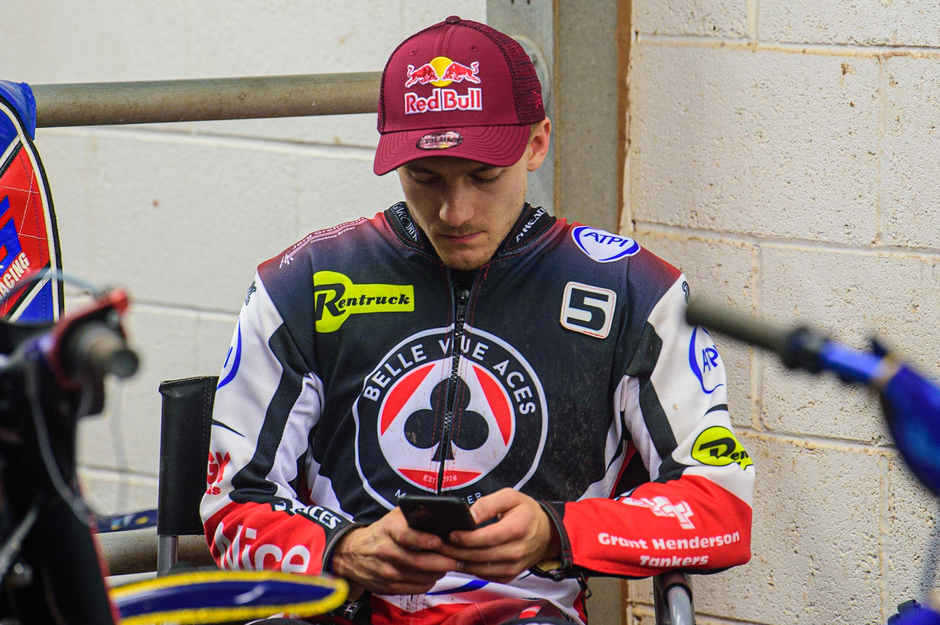 Robert Lambert relaxes between heats during the SGB Premiership Semi Final 2nd Leg between Belle Vue Aces and Ipswich Witches at the National Speedway Stadium, Manchester on Monday 3rd October 2022. (Credit: Ian Charles | MI News)