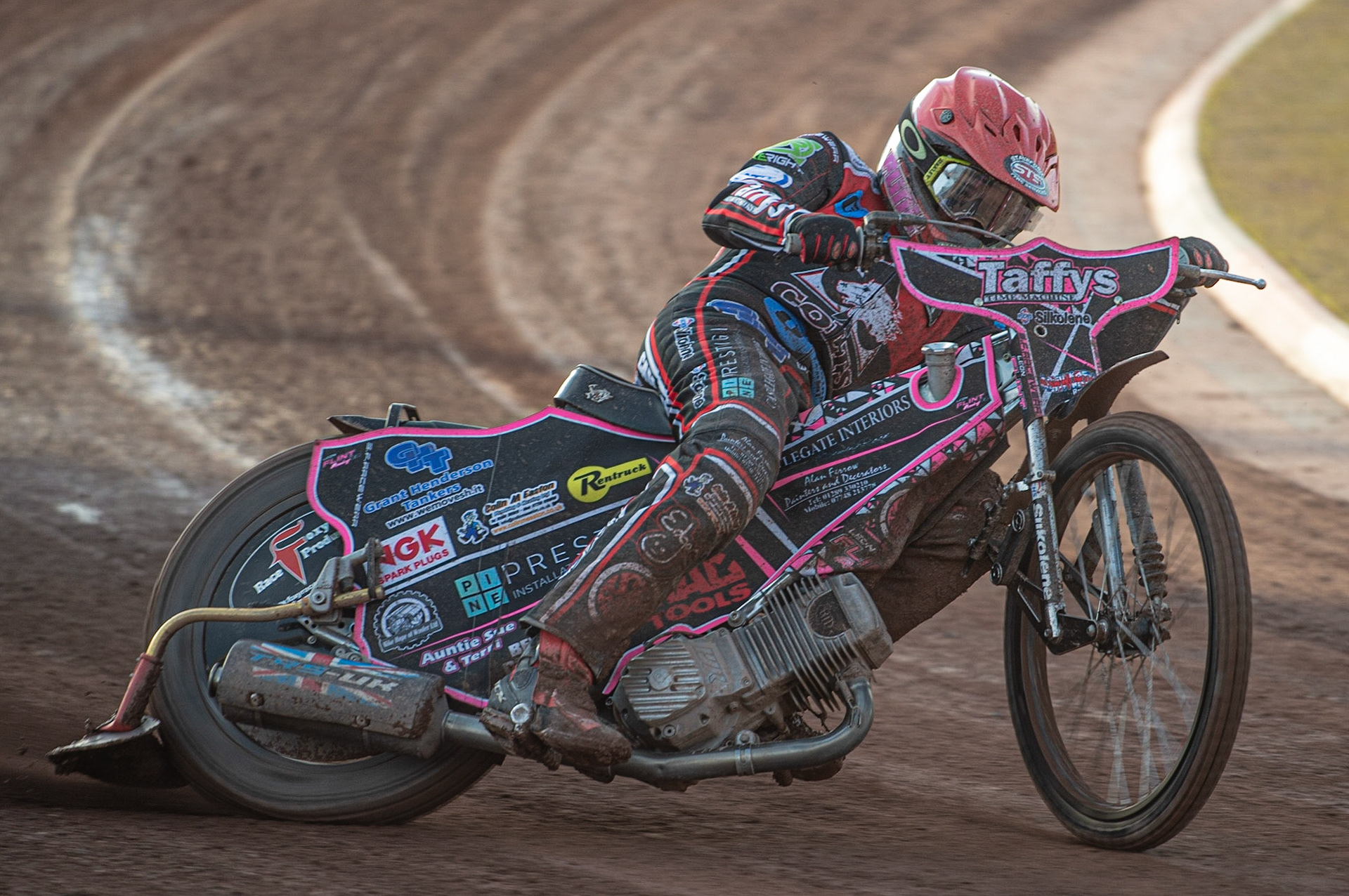 Photo: Ian Charles

Leon Flint  in action 

Belle Vue Colts v Plymouth Gladiators National League, Belle Vue National Speedway Stadium, Manchester, Thursday 23  May  2019