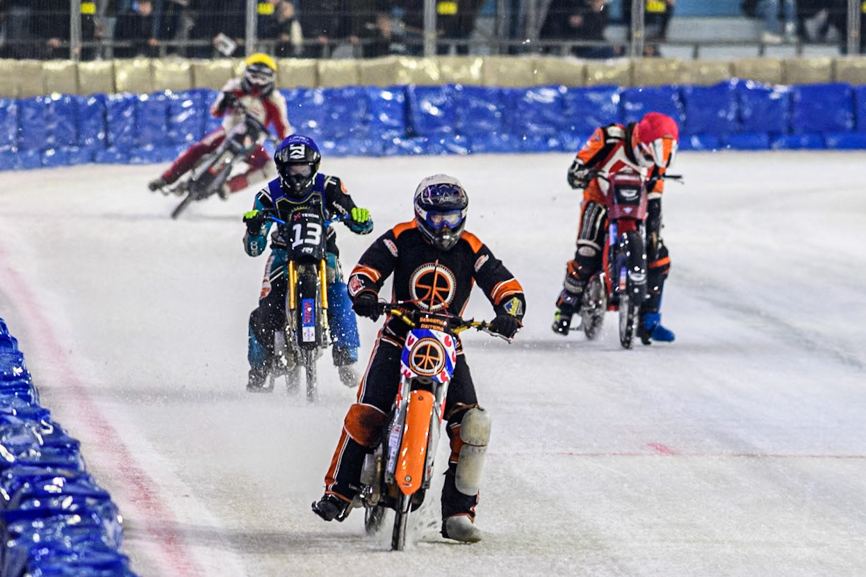 Sebastian Reitsma of The Netherlands in White  leading the last chance heat with  with  Filip Jäger of Sweden in Blue and Martin Posch of Austria in Yellow as Lukáš Hutla of The Czech Republic in Red pulls up behind during the Roelof Thijs Bokaal at Ice Rink Thialf, Heerenveen, The Netherlands on Friday 5th April 2024. (Photo: Ian Charles | MI News)
