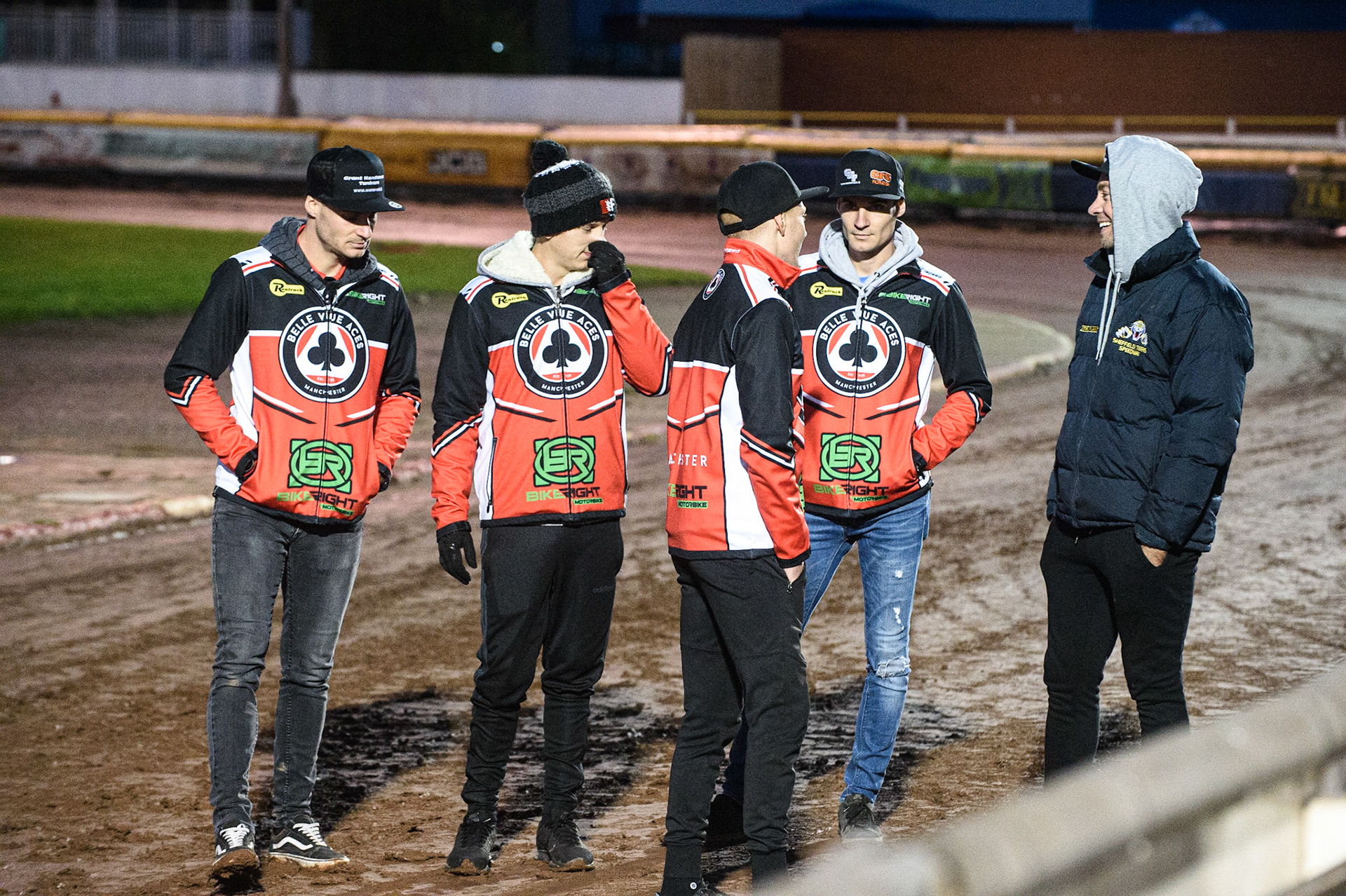 SHEFFIELD, UK. OCT 4THRiders from Belle Vue with Troy Batchelor (right) discussing the starting gate during the SGB Premiership Semi Final Playoff 1st Leg between Sheffield Tigers and Belle Vue Aces at Owlerton Stadium, Sheffield on Monday 4th October 2021. (Credit: Ian Charles | MI News)