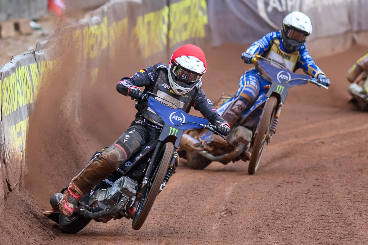 Kai Huckenbeck (744) of Germany in Red leading Bartosz Zmarzlik (95) of Poland in White during the ATPI  FIM Speedway GP of Manchester at the National Speedway Stadium, Manchester on Saturday 6th June 2026. (Photo: Ian Charles | MI News)