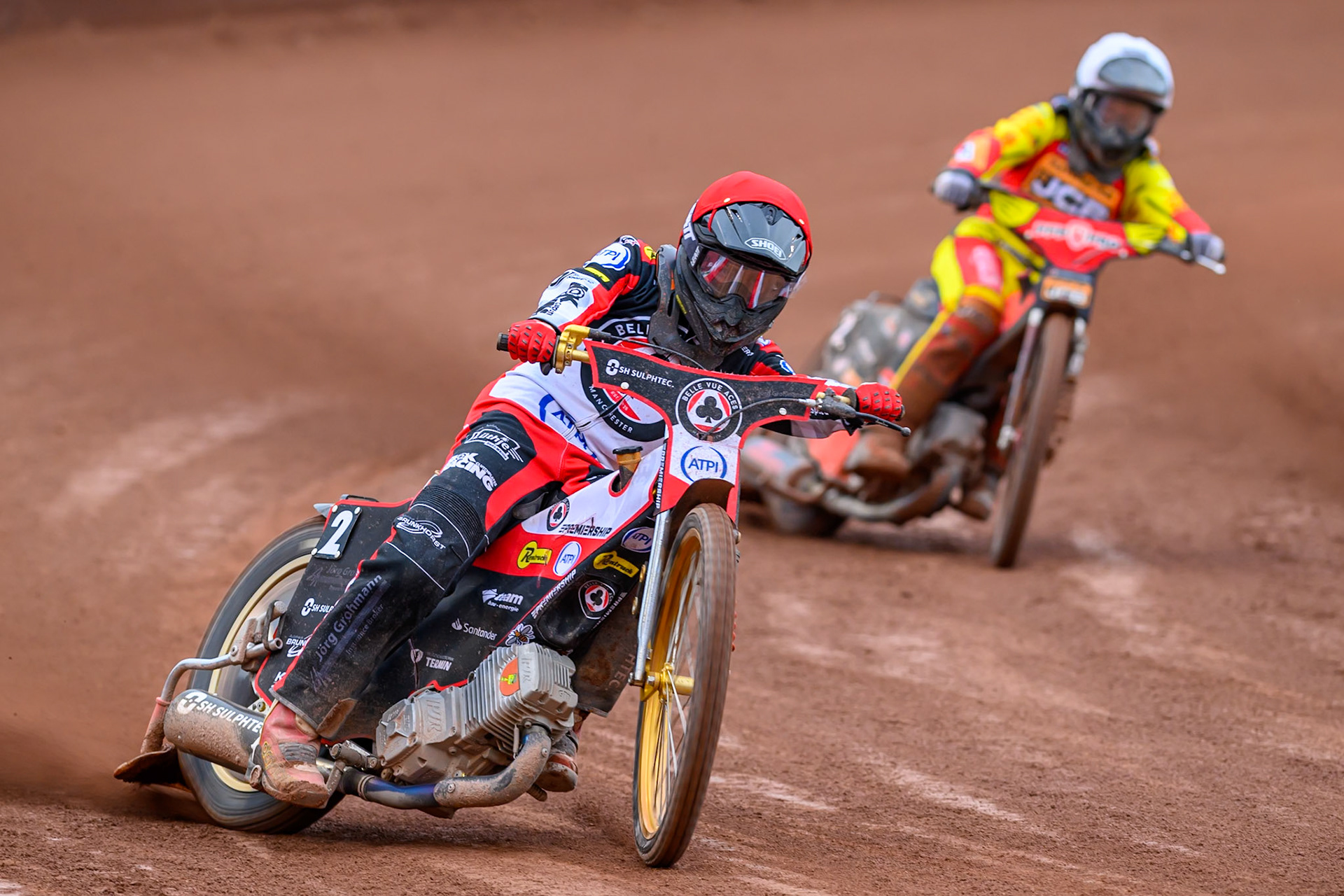 Norick Blödorn of Belle Vue Aces in Blue leading Dan Thompson of Leicester Lions in White during the Rowe Motor Oil Premiership match between Belle Vue Aces and Leicester Lions at the National Speedway Stadium, Manchester on Monday 15th June 2026. (Photo: Ian Charles | MI News)