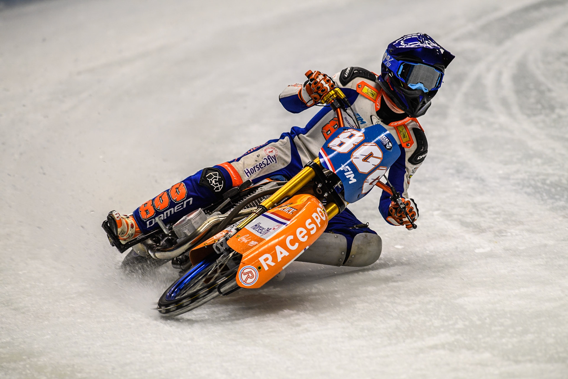 Jasper Iwema (800) of The Netherlands in action during the Ice Speedway Gladiators World Championship Final 1 at Max-Aicher-Arena, Inzell on Saturday 15th March 2025. (Photo: Ian Charles | MI News)