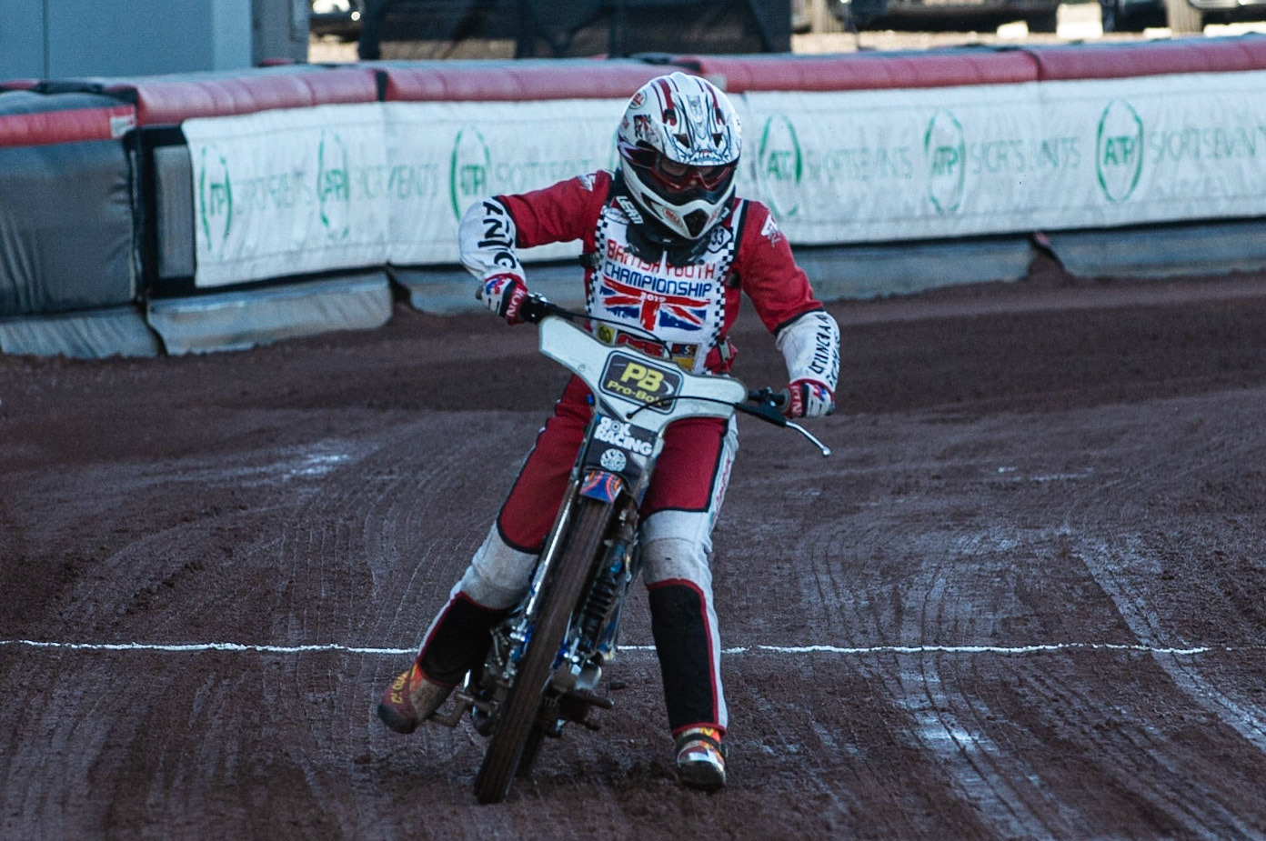 Photo: Ian Charles


Belle Vue Aces v Swindon Robins, British Speedway Premiership, Belle Vue National Speedway Stadium, Manchester, Monday 20  May  2019