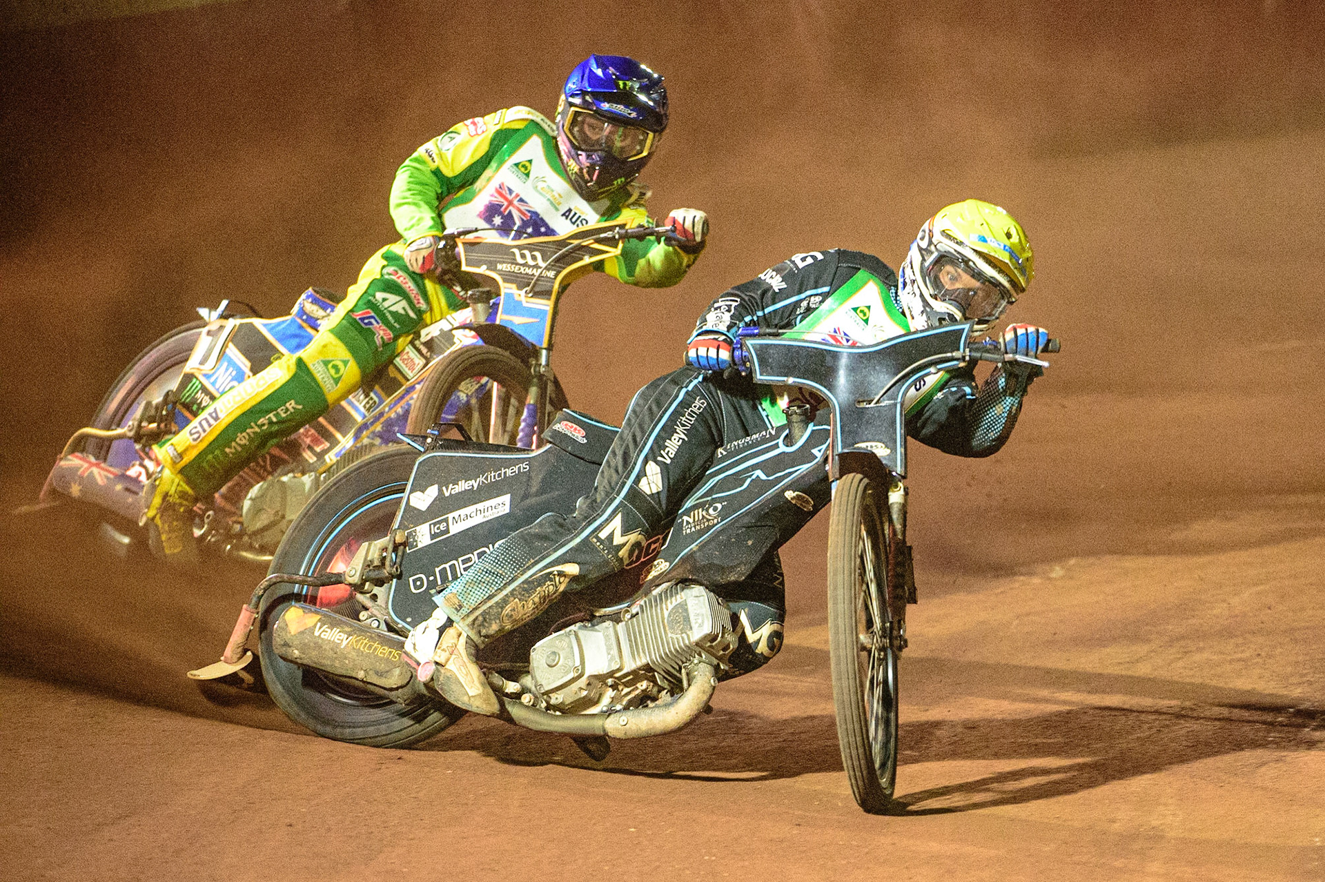 Rohan Tungate (Australia) (Yellow) leads Jack Holder (Australia) (Blue) during the FIM Speedway Grand Prix Challenge at the Peugeot Ashfield Stadium, Glasgow on Saturday 20th August 2022. (Credit: Ian Charles | MI News)