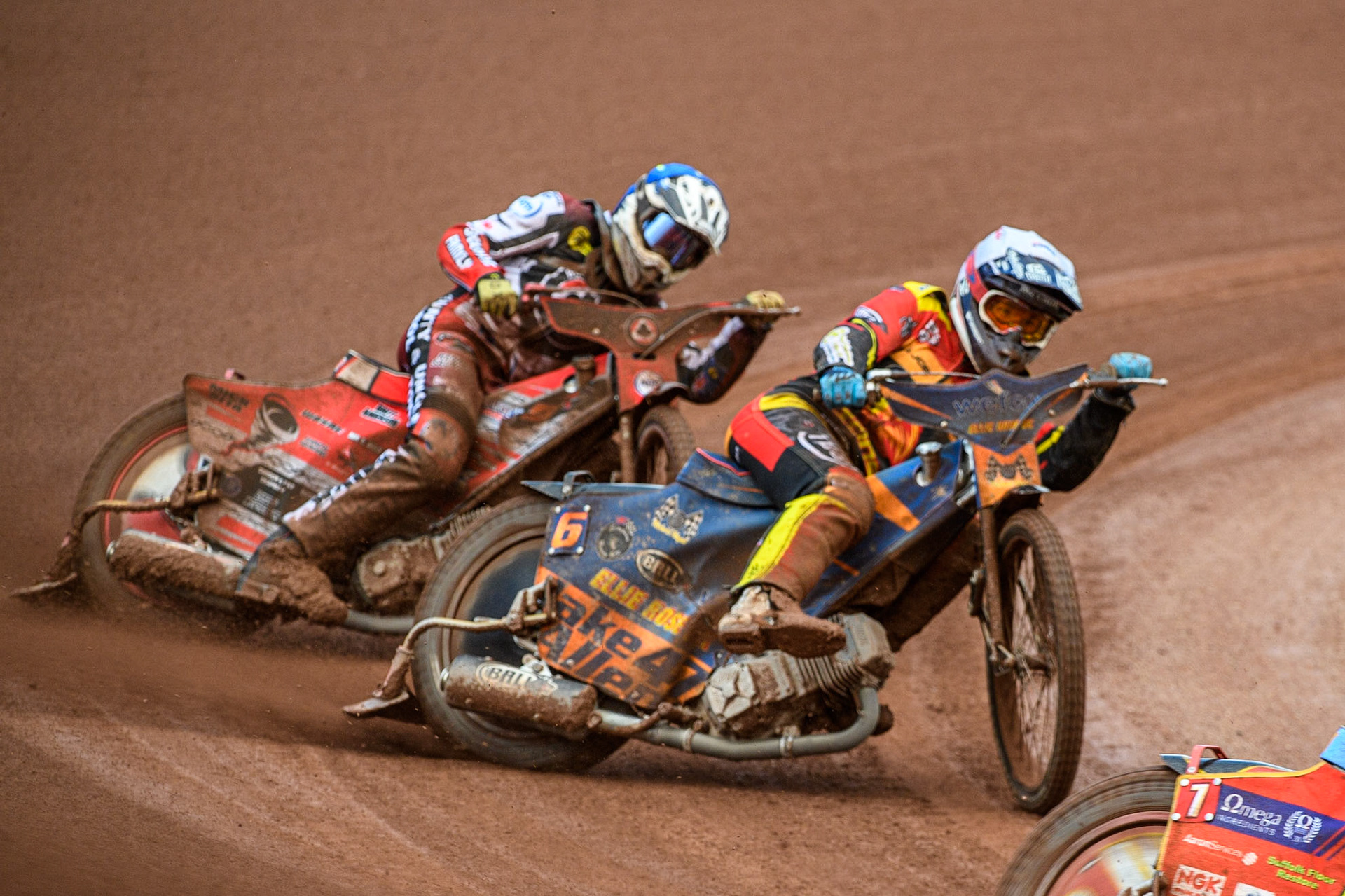 Jake Allen (White) leads  Connor Bailey (Blue) during the Sports Insure Premiership match between Belle Vue Aces and Leicester Lions at the National Speedway Stadium, Manchester on Monday 28th August 2023. (Photo: Ian Charles | MI News)