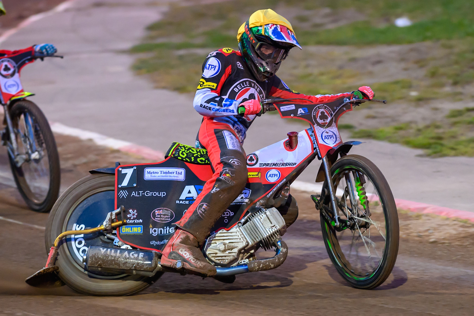 William Cairns of Belle Vue Aces  in action during the Knockout Cup Northern Section match between Sheffield Tigers and Belle Vue Aces at Owlerton Stadium, Sheffield on Thursday 2nd April 2026. (Photo: Ian Charles | MI News)