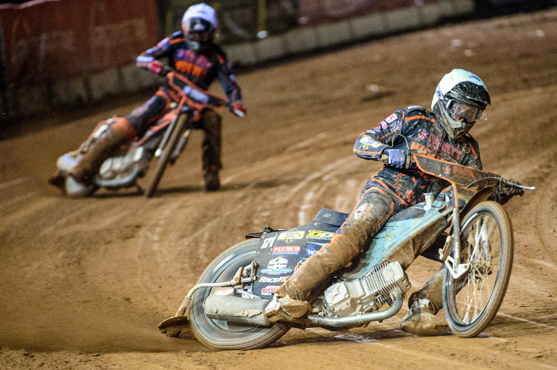 Ryan Douglas (Yellow) leads team mate Sam Masters (White)  during the Grant Henderson Pairs at the National Speedway Stadium, Manchester on Thursday 27th October 2022. (Credit: Ian Charles | MI NEWS)