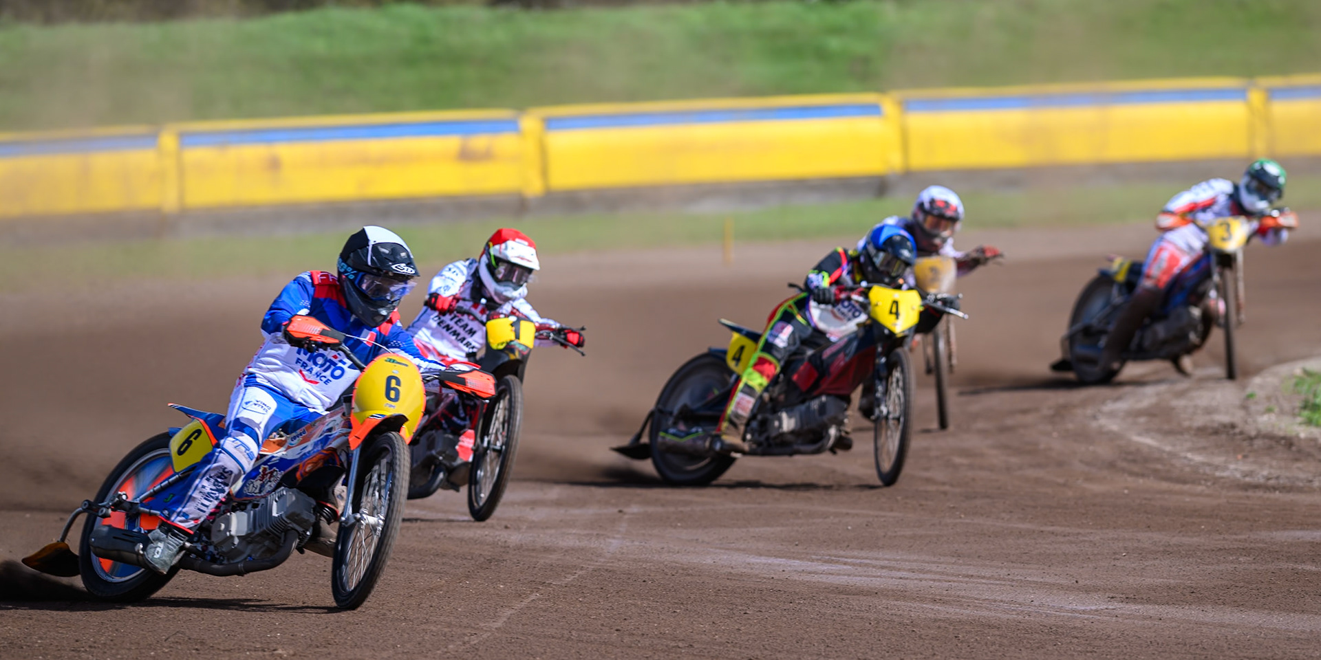 Jordan Dubernard (6) of France in Black &amp; White rides outside Kenneth Kruse Hansen (1) of Denmark  in Red , Mathias Tresarrieu (4) of France in Blue Patrick Kruse (2) of Denmark in White and Jacob Bukhave (3) of Denmark in Green during the FIM Long Track of Nations 2026 at the Speed Centre Roden in the Netherlands on Sunday 20th September 2026. (Photo: Ian Charles | MI News)