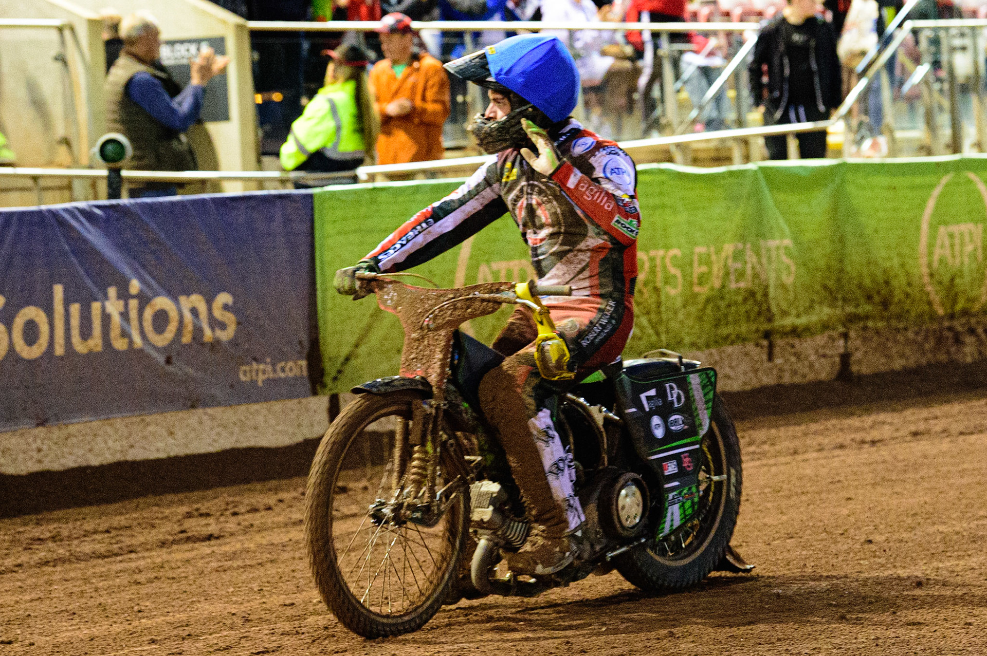 MANCHESTER, UK. MAY 16TH Charles Wright  acknowledges the Belle Vue fans after the final heat during the SGB Premiership match between Belle Vue Aces and King's Lynn Stars at the National Speedway Stadium, Manchester on Monday 16th May 2022. (Credit: Ian Charles | MI News)