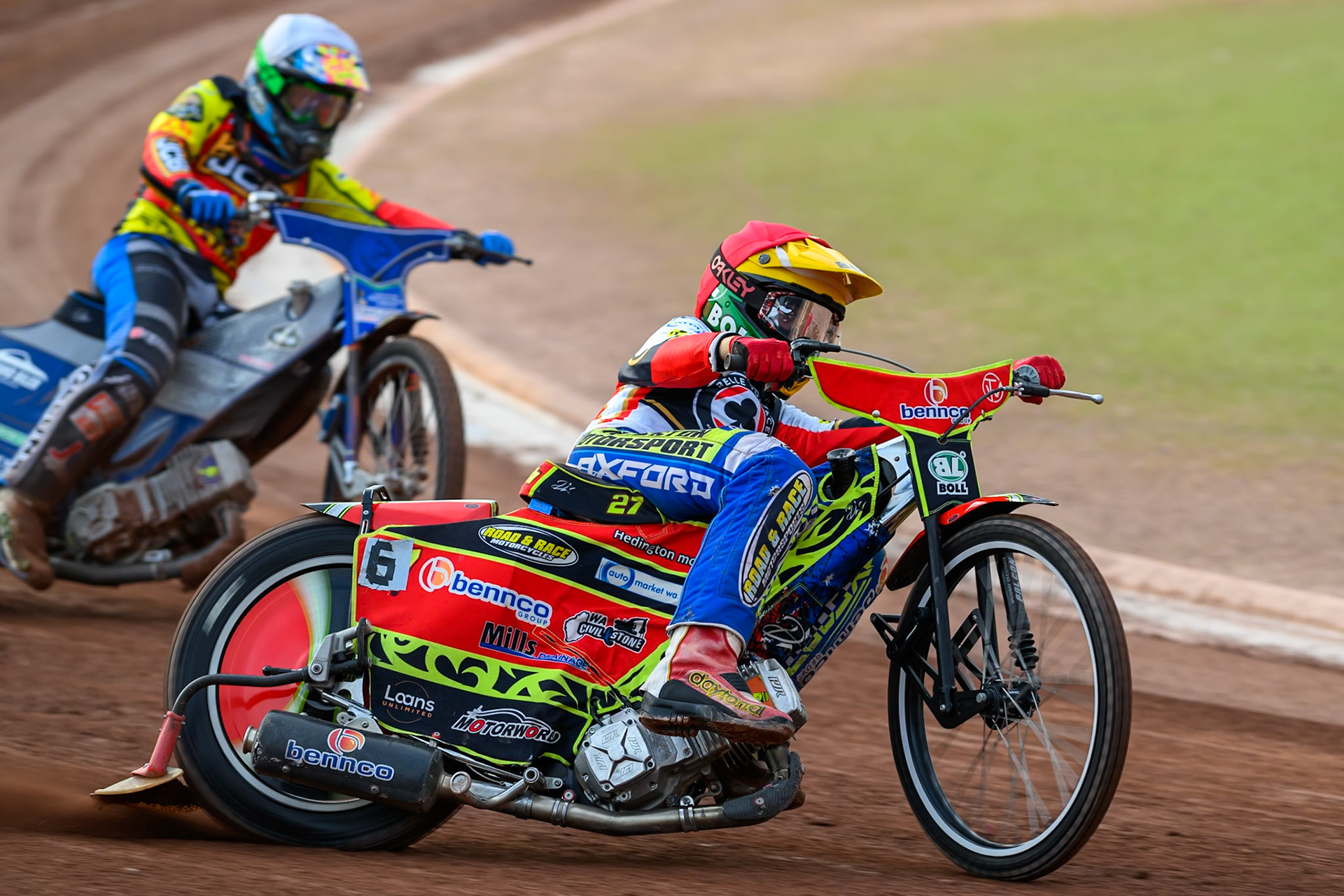 Mitch McDiarmid, Guest Rider for Belle Vue Aces in Red leading Jonas Jeppesen Guest rider for Leicester Lions in White during the Rowe Motor Oil Premiership match between Belle Vue Aces and Leicester Lions at the National Speedway Stadium, Manchester on Monday 3rd August 2026. (Photo: Ian Charles | MI News)