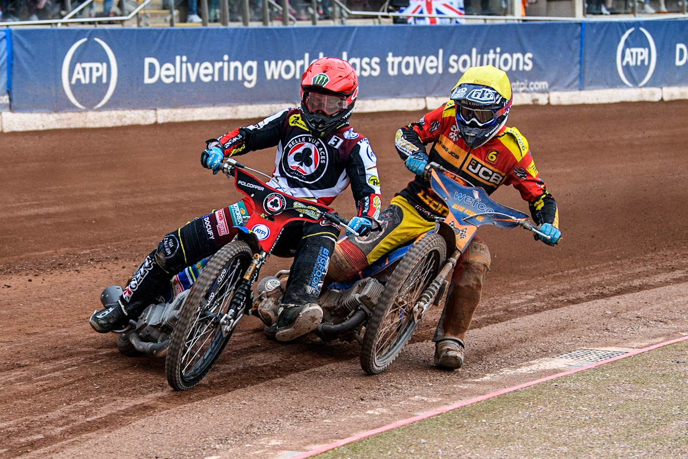 Jaimon Lidsey (Red) in front of Jake Allen (Yellow) during the Sports Insure Premiership match between Belle Vue Aces and Leicester Lions at the National Speedway Stadium, Manchester on Monday 28th August 2023. (Photo: Ian Charles | MI News)