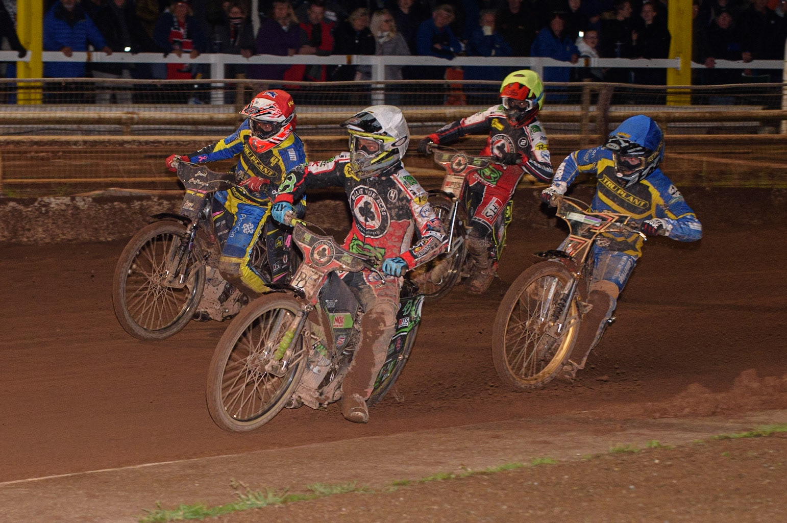 SHEFFIELD, UK. OCT 4THCharles Wright  (White) leads Josh Pickering  (Red) and Connor Mountain  (Blue) with Jye Etheridge  (Yellow) behind during the SGB Premiership Semi Final Playoff 1st Leg between Sheffield Tigers and Belle Vue Aces at Owlerton Stadium, Sheffield on Monday 4th October 2021. (Credit: Ian Charles | MI News)