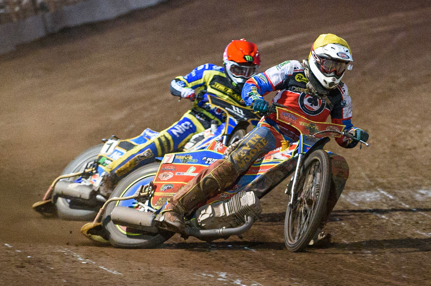 SHEFFIELD, UK. AUG 2NDSimon Lambert  (Yellow) leads Jack Holder  (Red) during the SGB Premiership match between Sheffield Tigers and Belle Vue Aces at Owlerton Stadium, Sheffield on Thursday 2nd September 2021. (Credit: Ian Charles | MI News)