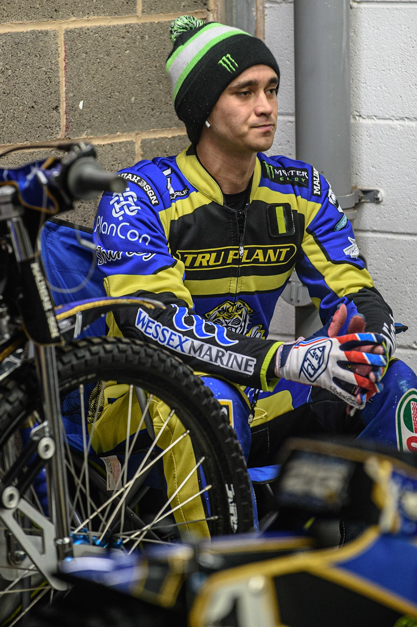 MANCHESTER, UK. OCT 7TH  Jack Holder gets in the racing frame of mind during the SGB Premiership Play off Semi-Final Second Leg between Belle Vue Aces and Sheffield Tigers at the National Speedway Stadium, Manchester on Thursday 7th October 2021. (Credit: Ian Charles | MI News)