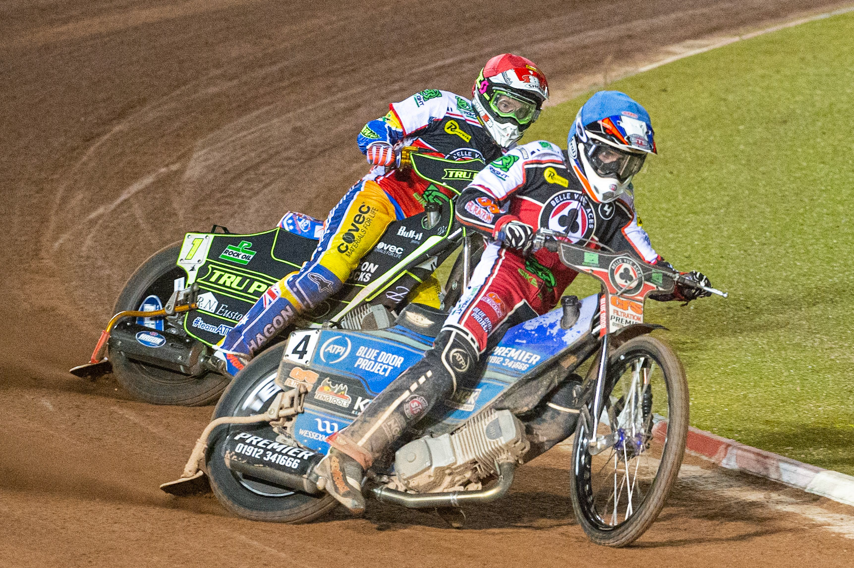 Photo: Ian CharlesSteve Worrall of Belle Vue 'BikeRight' Aces  (Blue) and Jason Crump of Belle Vue 'BikeRight' Aces  (Red)Belle Vue ‘Bikerite ’Aces v ‘ATPI’ All Stars, Premiership Challenge, National Speedway Stadium, Manchester Thursday  24  September  2020