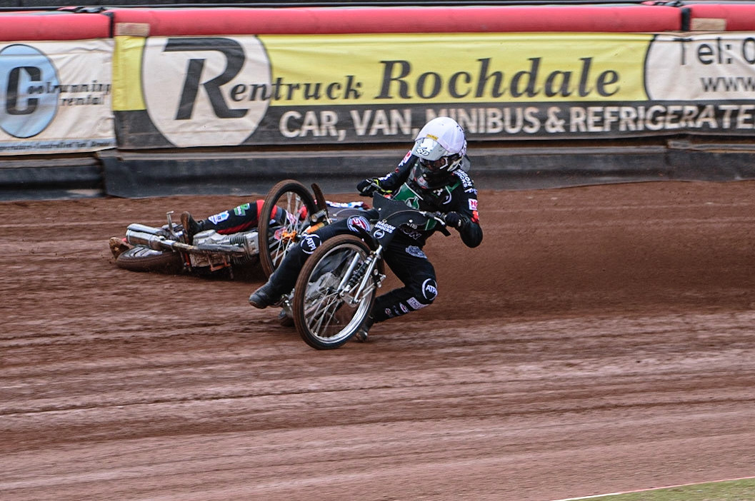 MANCHESTER, UK. APR 15TH  Jack Smith  slides off in the opening heat behind Dan Gilkes  during the National Development League match between Belle Vue Colts and Plymouth Centurions at the National Speedway Stadium, Manchester on Friday 15th April 2022. Credit: Ian Charles | MI News)