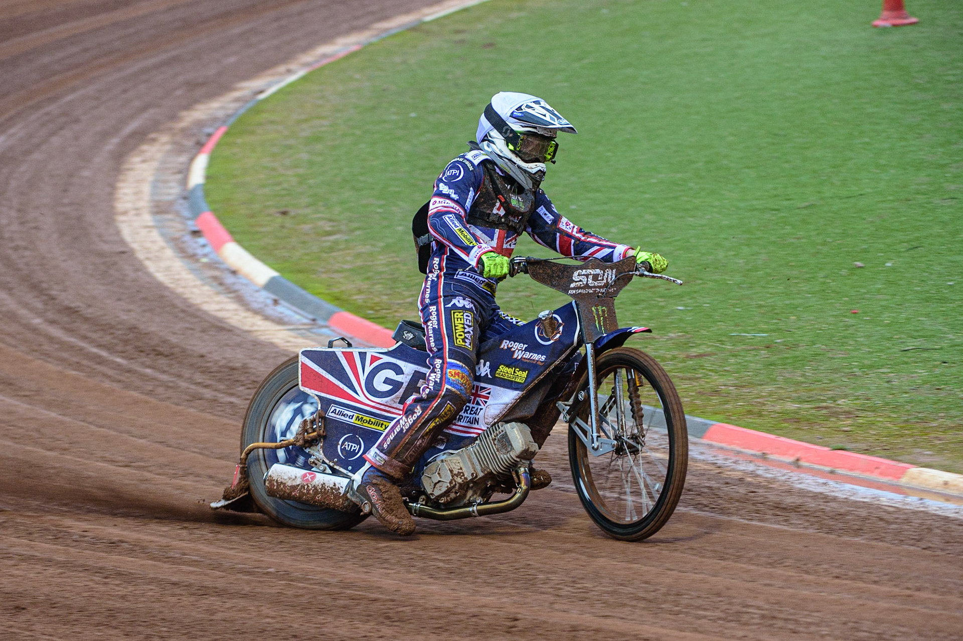 MANCHESTER, UK. OCT 17TH Tom Brennan of Great Britain in action  during the Monster Energy FIM Speedway of Nations at the National Speedway Stadium, Manchester on Sunday  17th October 2021. (Credit: Ian Charles | MI News)