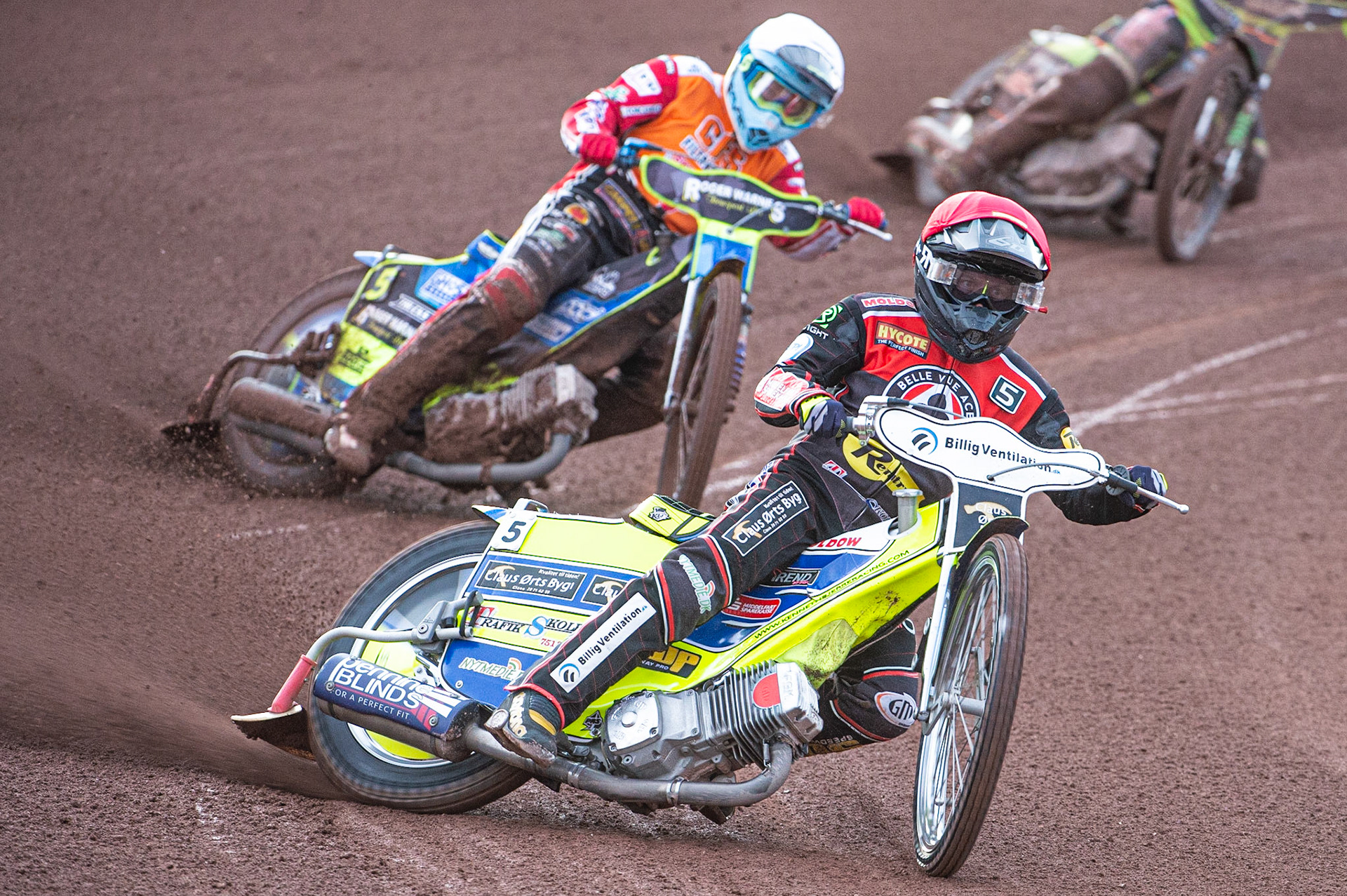 Photo by Ian Charles

Kenneth Bjerre  (Red) leads Troy Batchelor  (White)


Belle Vue Aces v Swindon Robins, British Speedway Premiership, Belle Vue National Speedway Stadium, Manchester, Monday 12  August  2019
