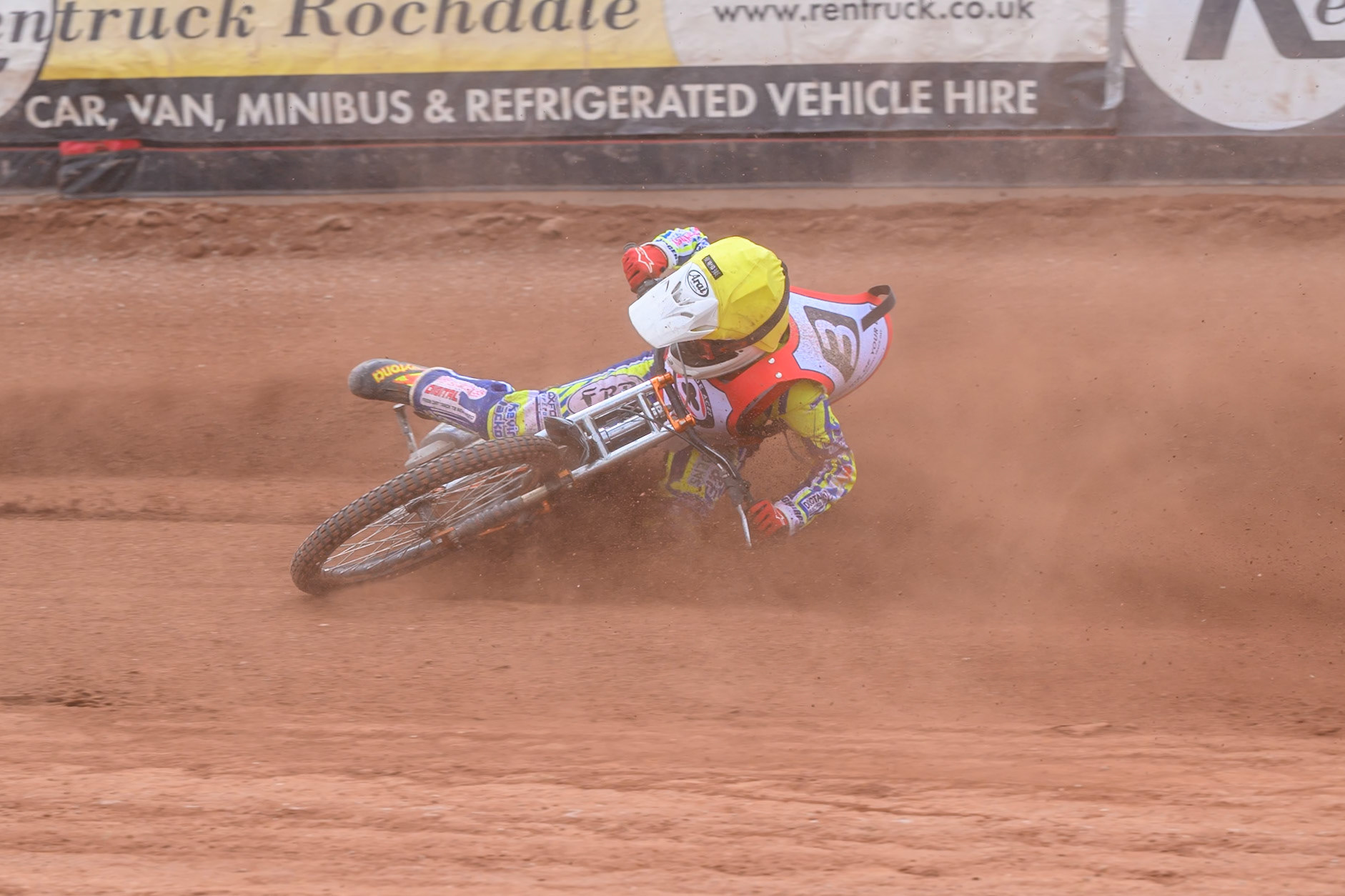 JR ASHWORTH &amp; SONS COLTS ACADEMY INDIVIDUALHarry Fletcher in Yellow rides inside Senna Summers in Blue before he slides off during the JR Ashworth &amp; Sons Colts Individual at the National Speedway Stadium, Manchester on Sunday 10th May 2026. (Photo: Ian Charles | MI News)