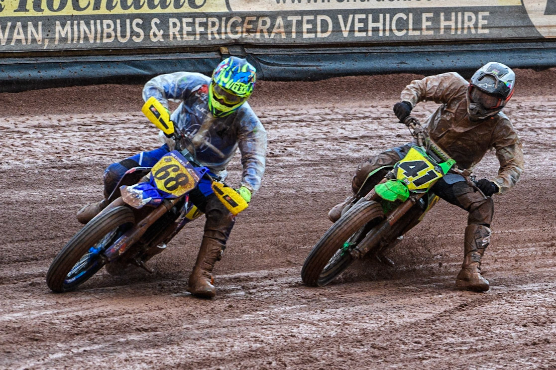 Eric Reverté (68) from Spain leads Sébastien Jeanpierre (41) from France during the FIM World Flat Track Championship Round 1 at the National Speedway Stadium, Manchester on Saturday 5th August 2023. (Photo: Ian Charles | MI News)
